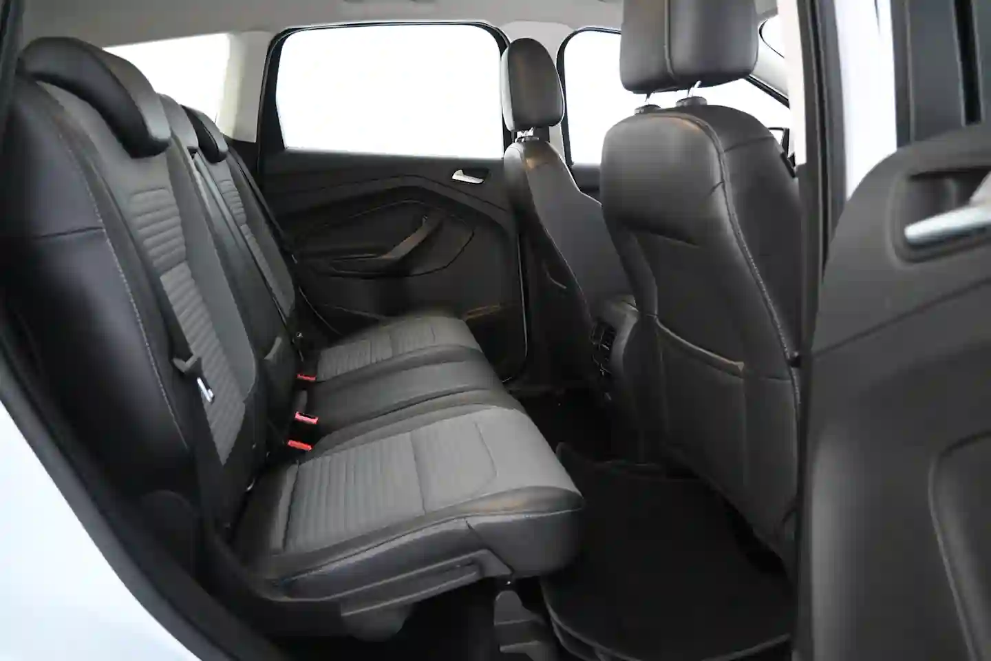 Car Image - 5wY5KBbtjqzTolco2OaoSe
