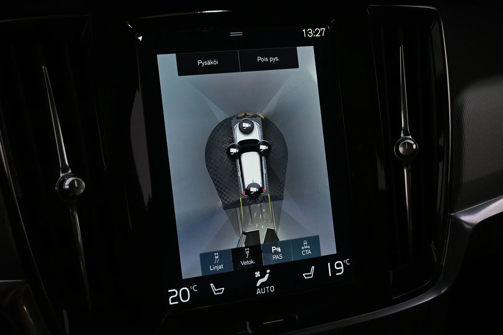 Car Image - 2IuiahSGn0QFxmOs9AmRHm