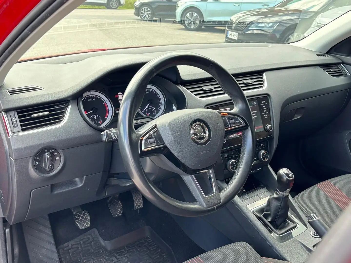 Car Image - 5hdGqxC1o6bsg665ucbFRw