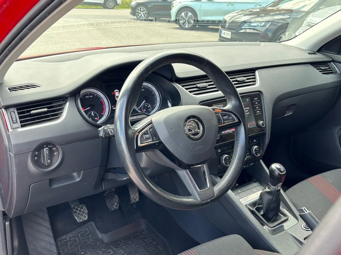 Car Image - 5hdGqxC1o6bsg665ucbFRw