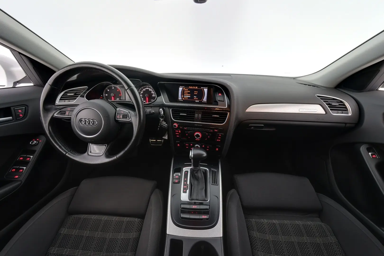 Car Image - 3ULgZZfMflr7hxIRCQtjzQ