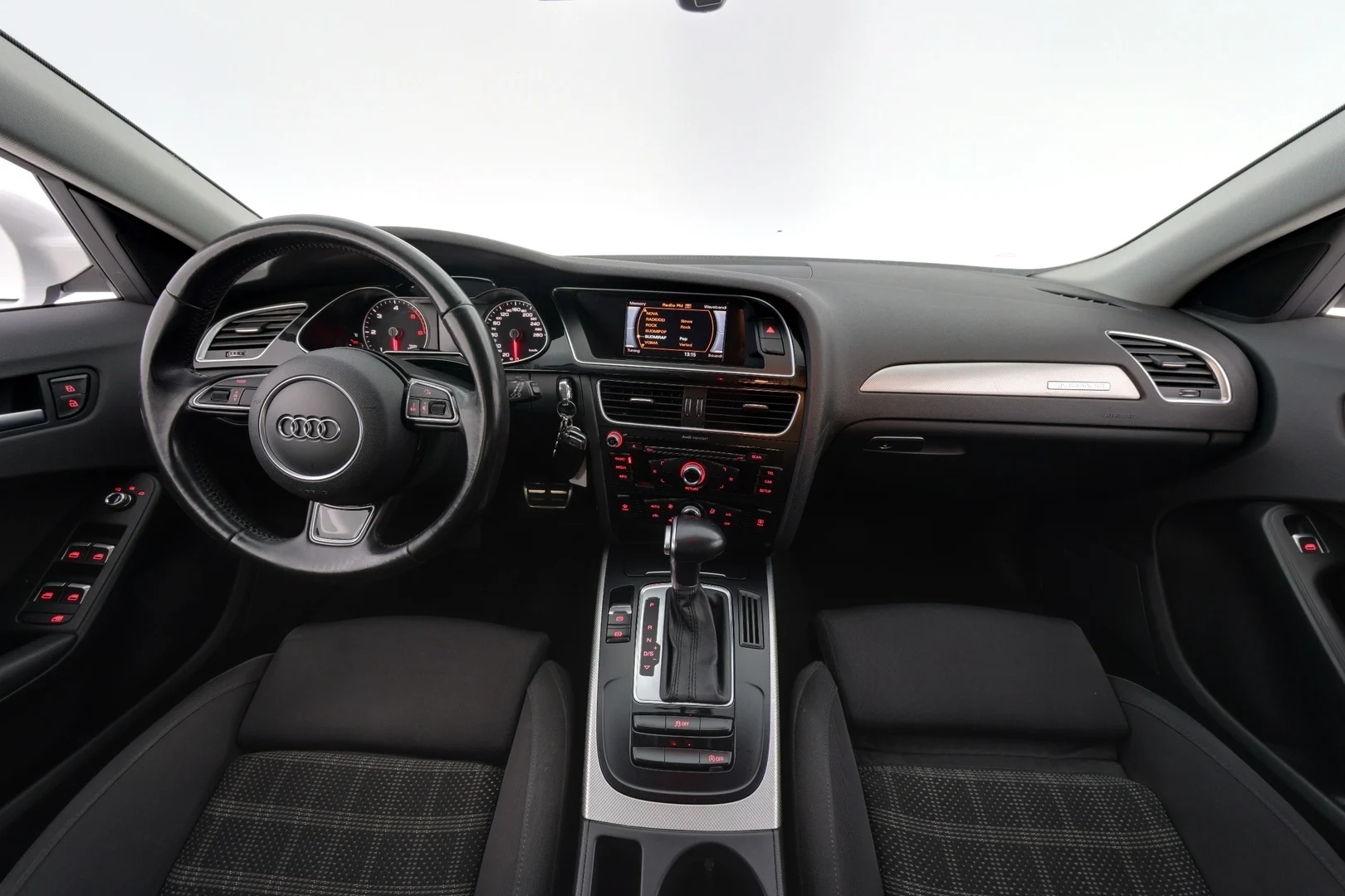 Car Image - 3ULgZZfMflr7hxIRCQtjzQ
