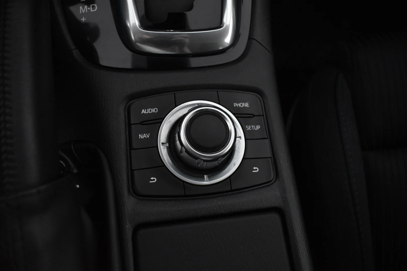 Car Image - 7jLjnRF8FNYhPa8hPbtxZ5