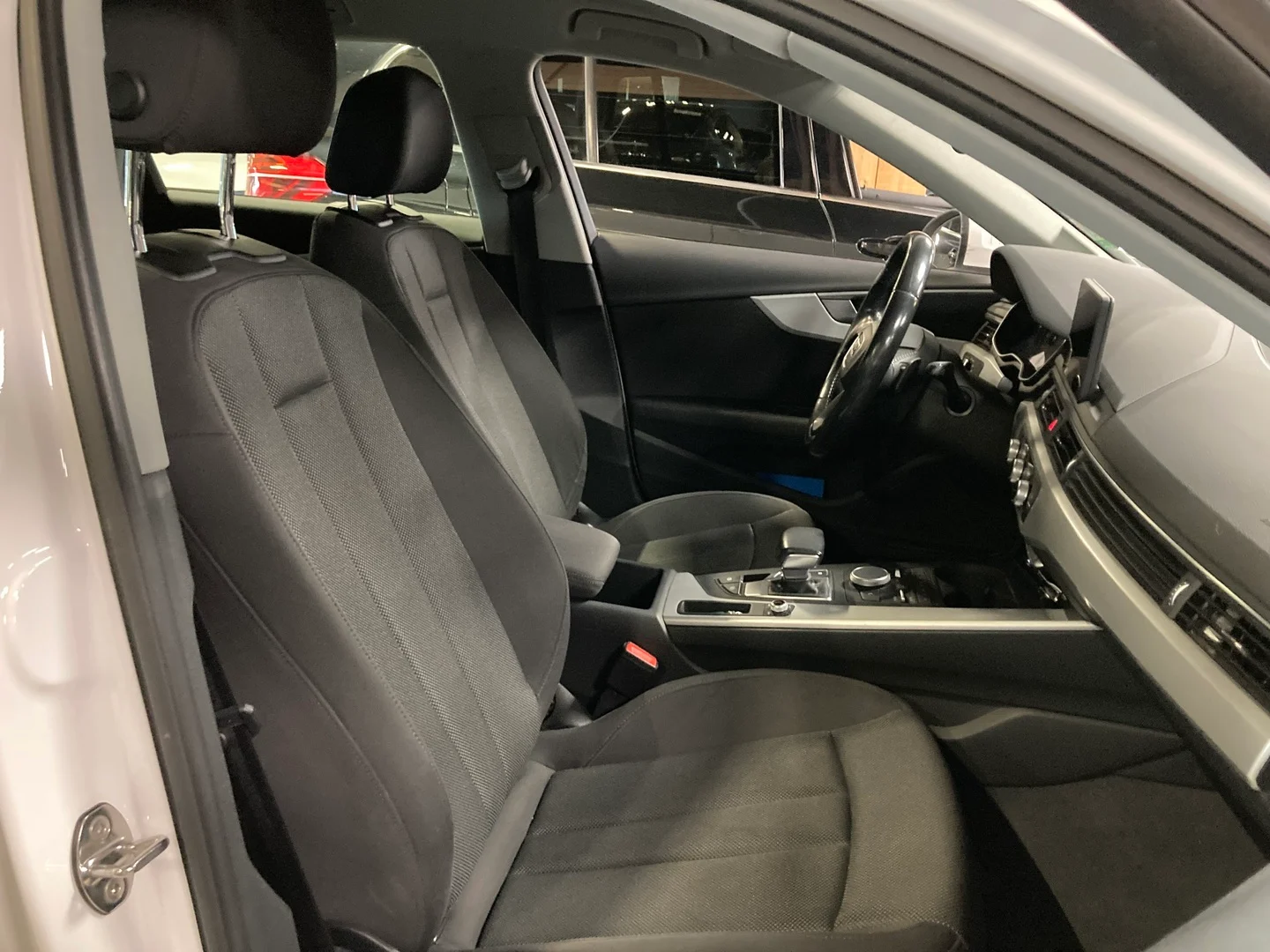 Car Image - nxI84AQgQCNrelsmhFeRt