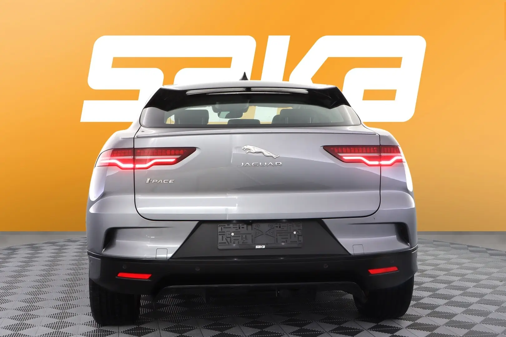 Car Image - 4z8Y2QjsbWZuc8cAdZo3tn