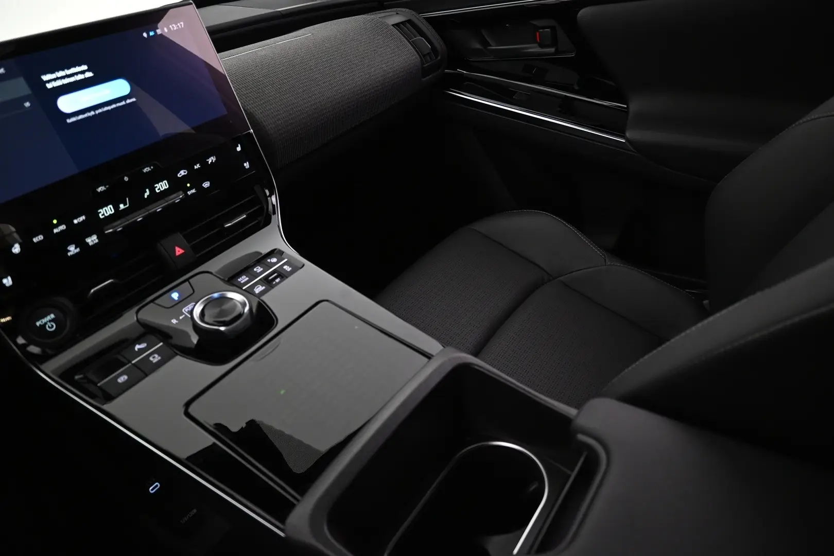 Car Image - 6rB6haoYdTc9qHKboVgCT4