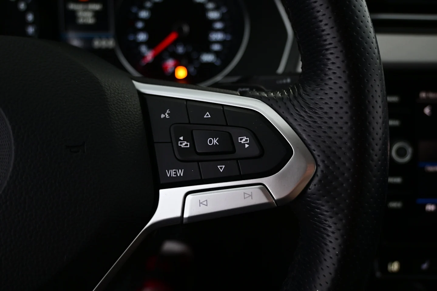 Car Image - 6sBfrKlQNtotmlhrld6aHo