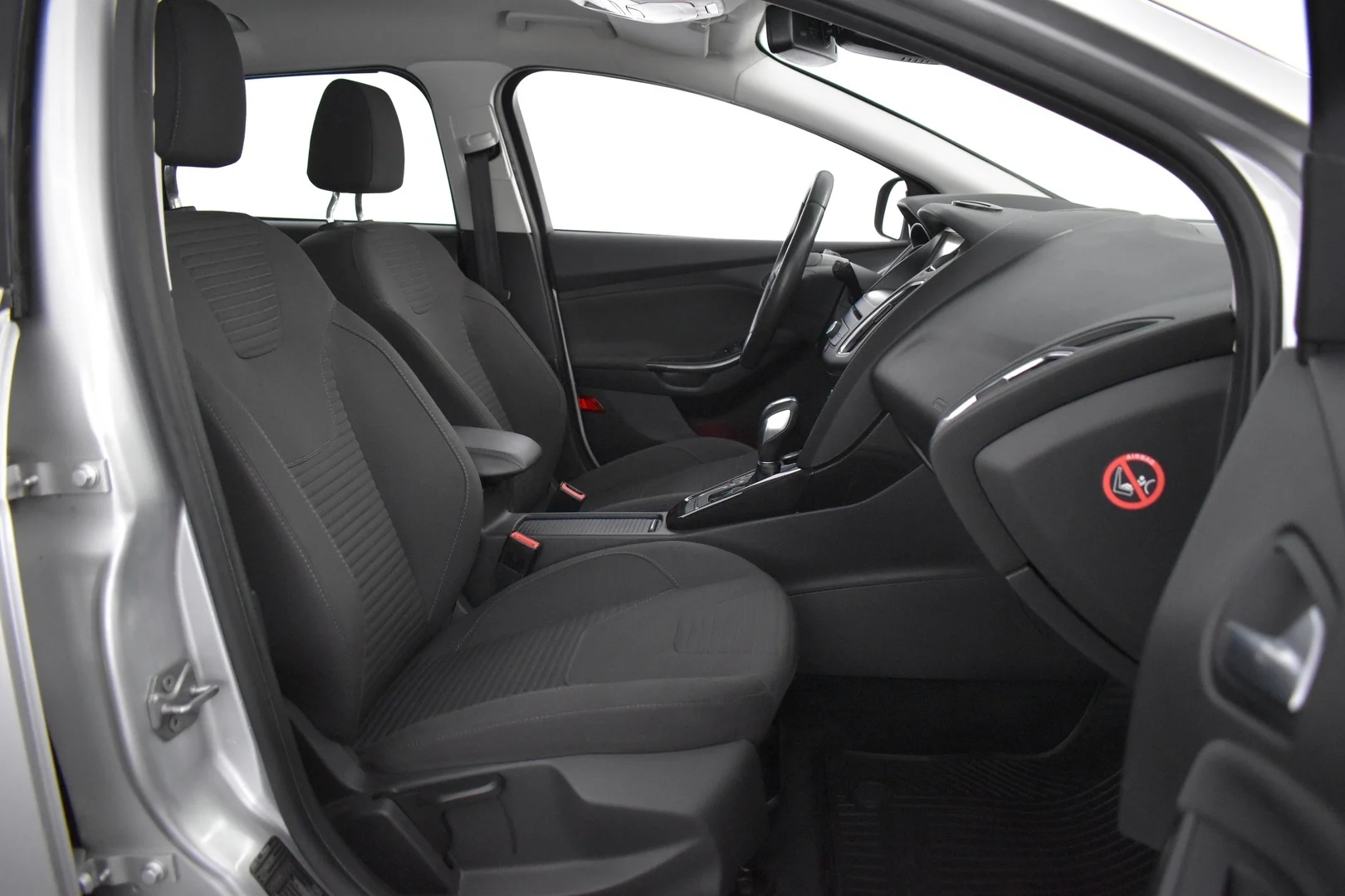 Car Image - nRfjt2tLpuJspoQNtoP7c