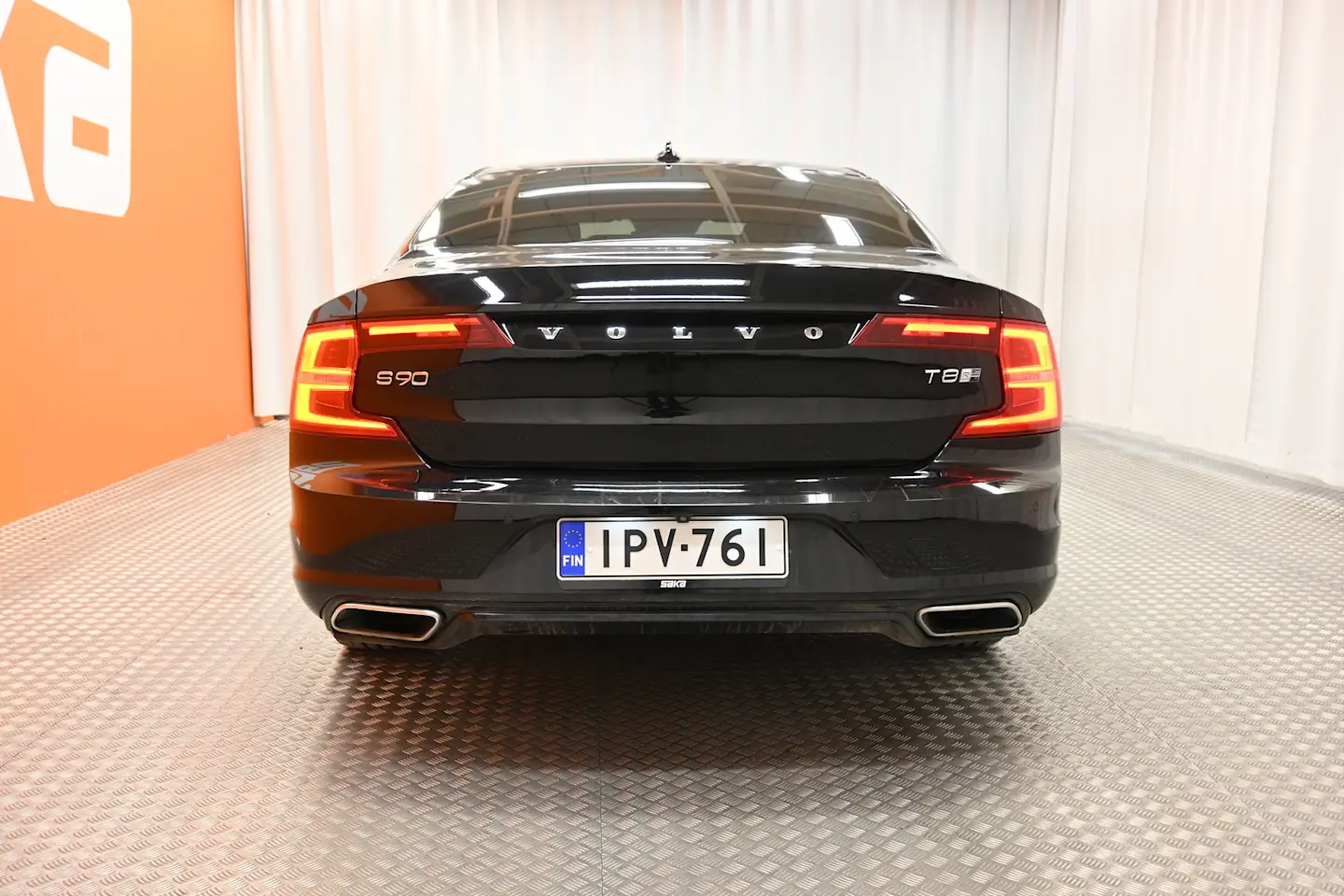 Car Image - 7uA1qSiMrZqz8cOSy1V6cZ