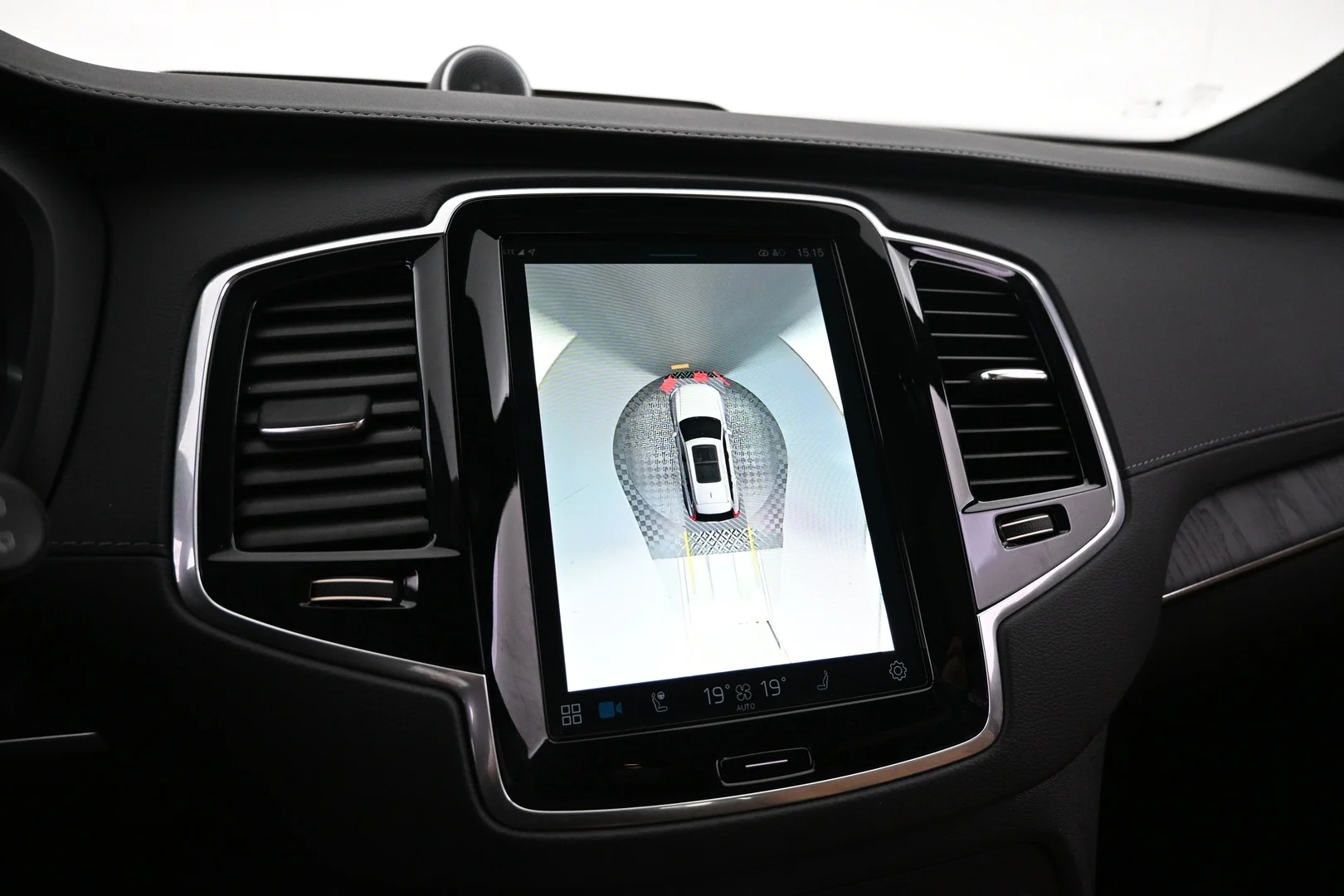 Car Image - 6NT6NjXSLxJ7WFQ6Bd8e6W