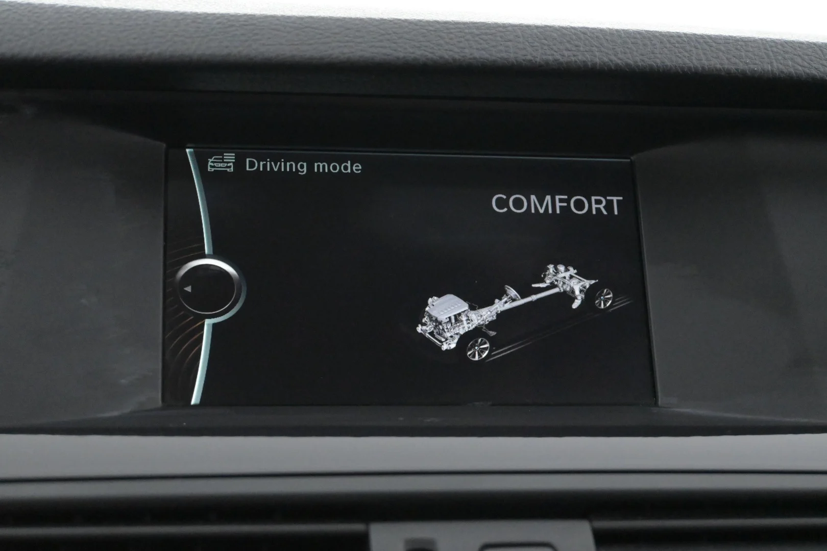 Car Image - 5m7h64mworLUtoMuoSxaGp