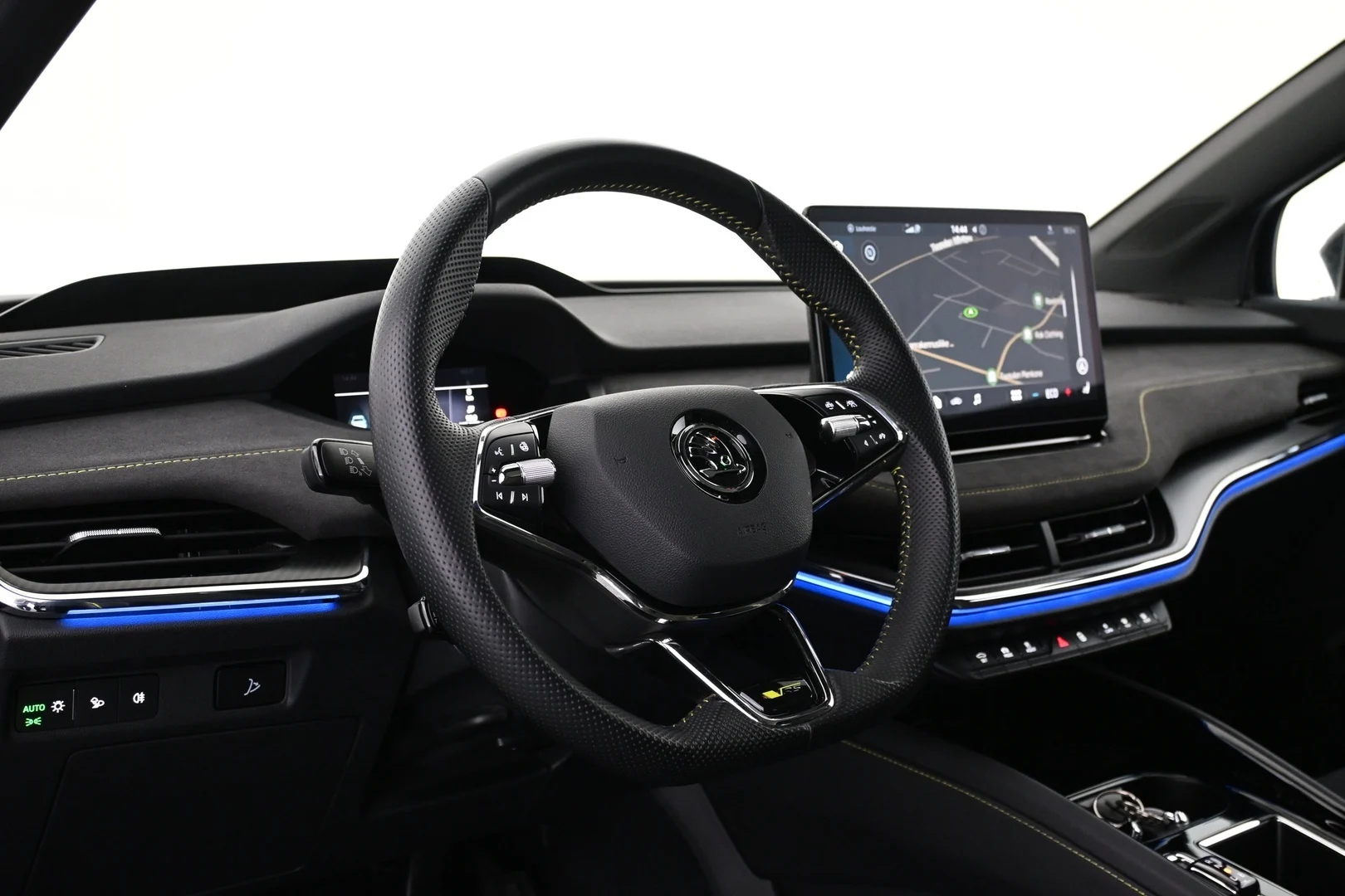Car Image - 3yCmD1TcRSi3cwmAqdvtpU
