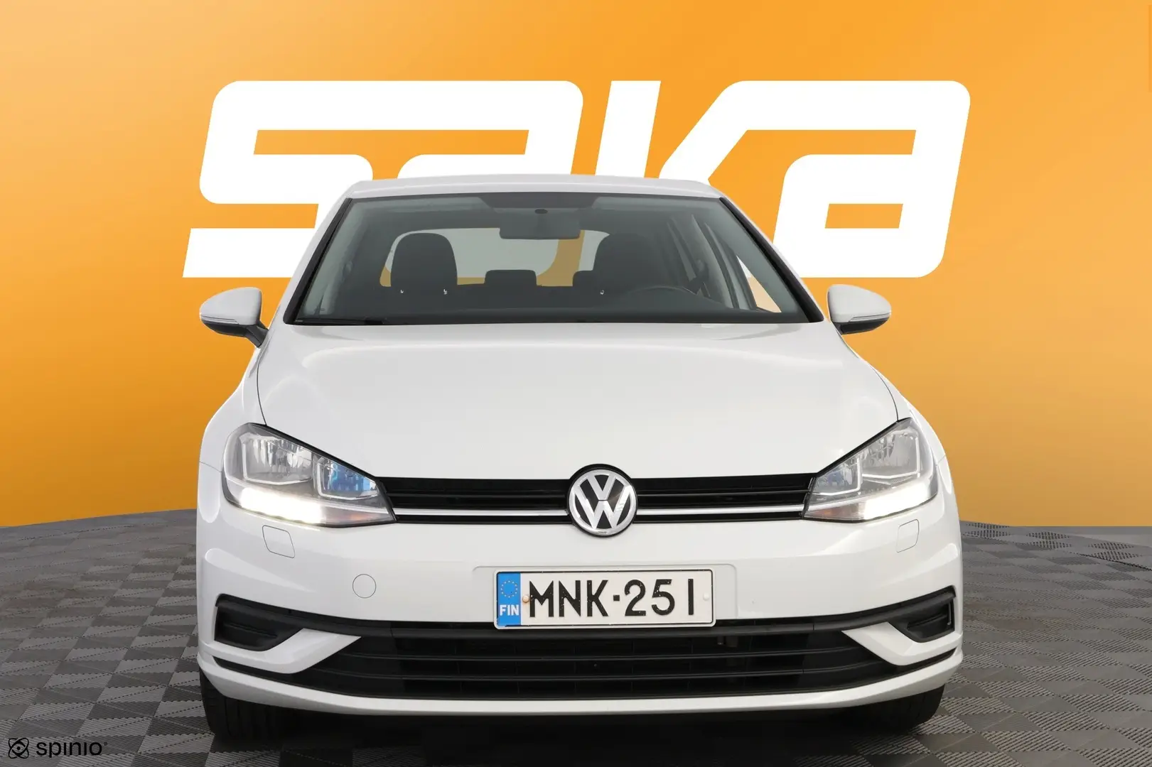 Car Image - 6mYDKD5XtfdO3aaplZ6YRO