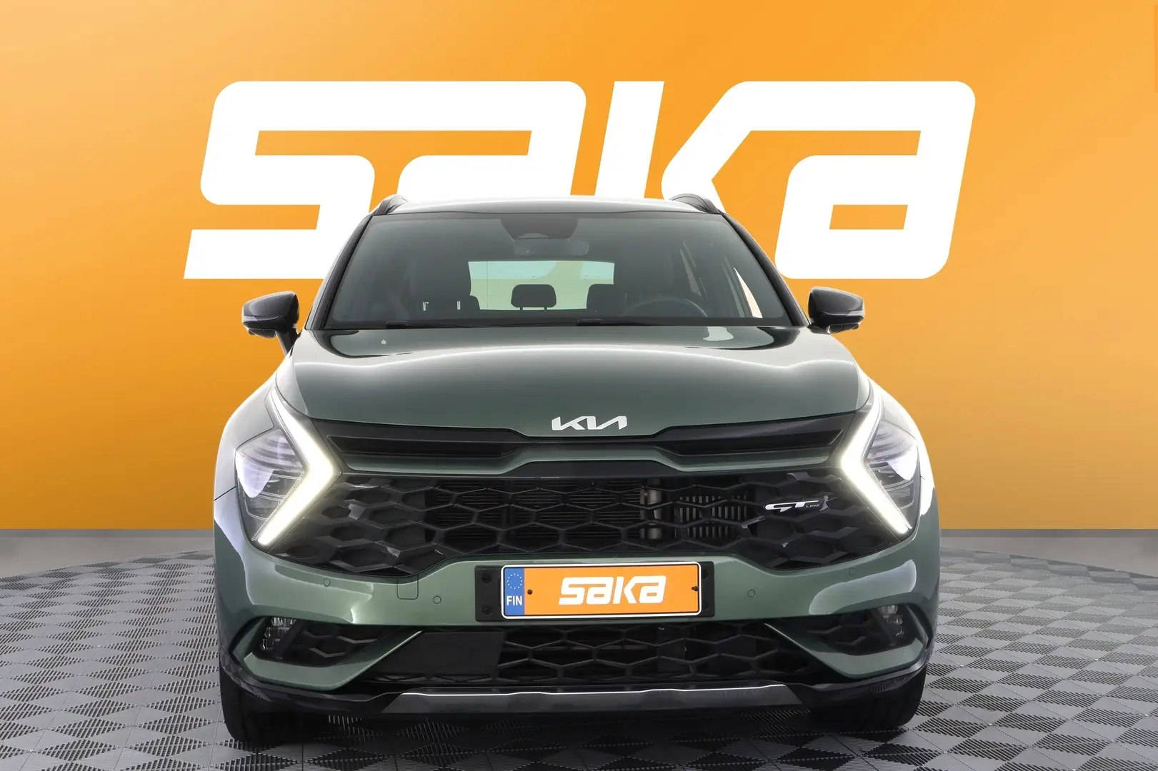 Car Image - 3n8WMBKTQ66eSaPl3DN5s7