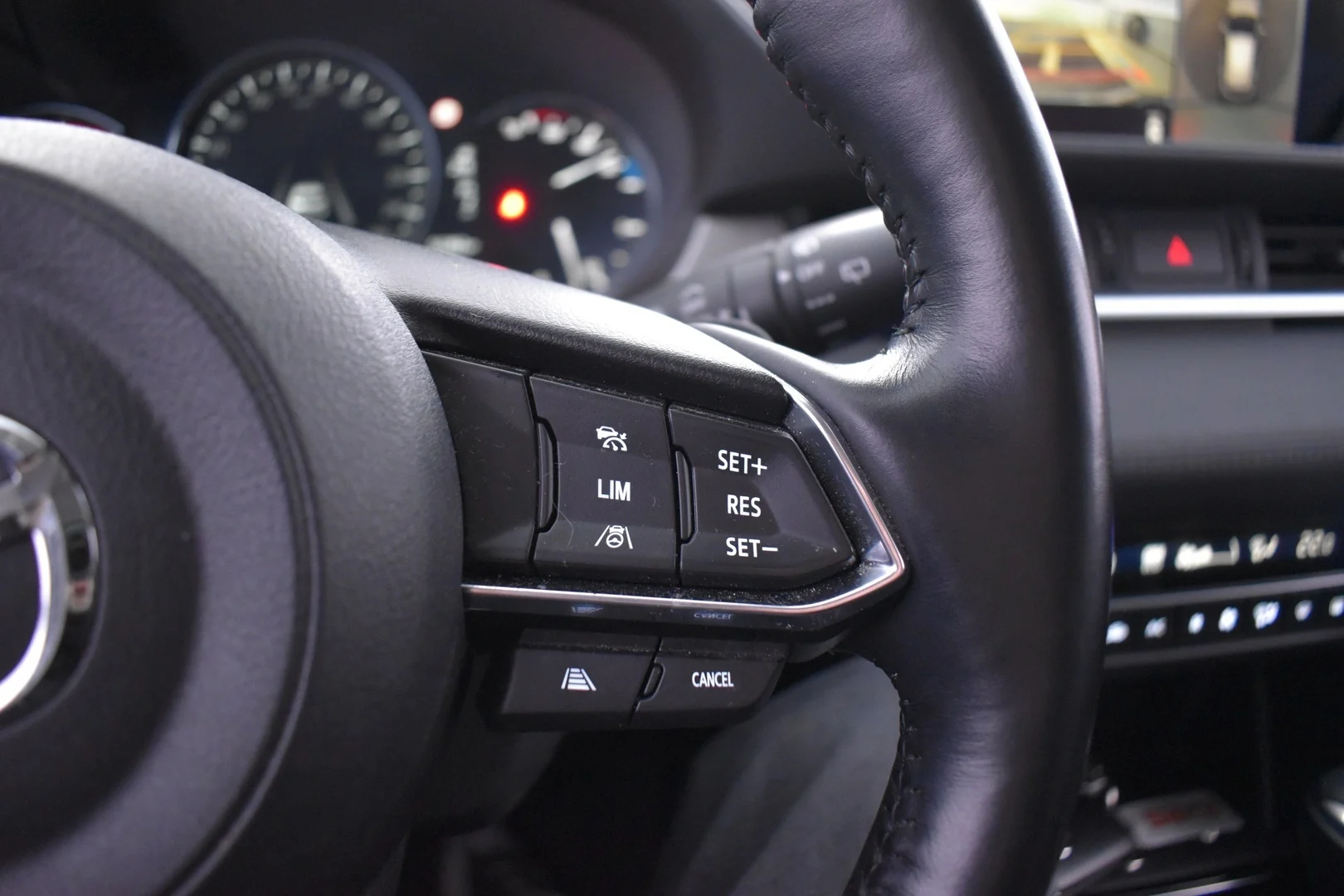 Car Image - 7tyFHXKC4OcuDqEptHi0Z7