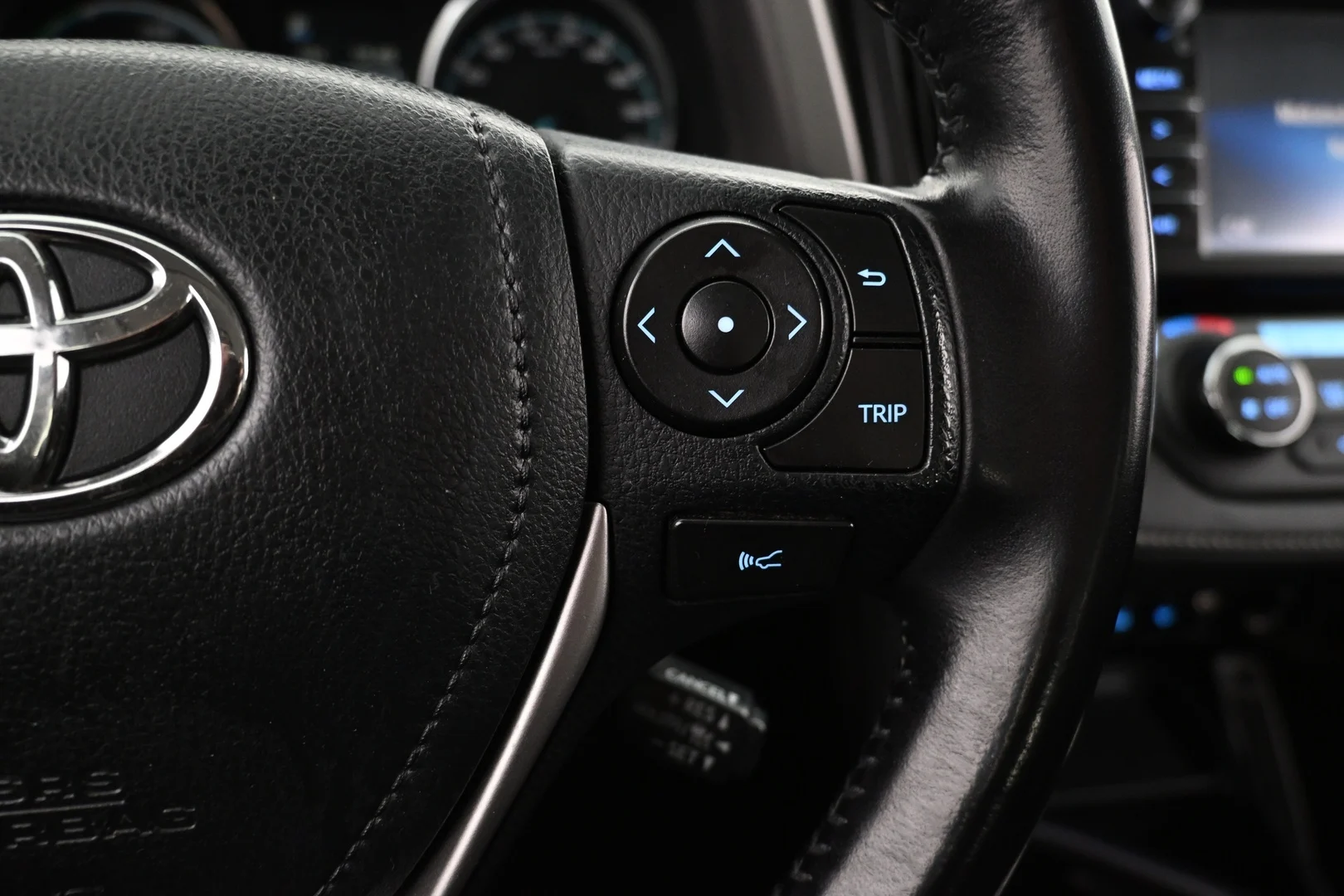 Car Image - 7sZgdb97TKeWnxaDvEXtqX