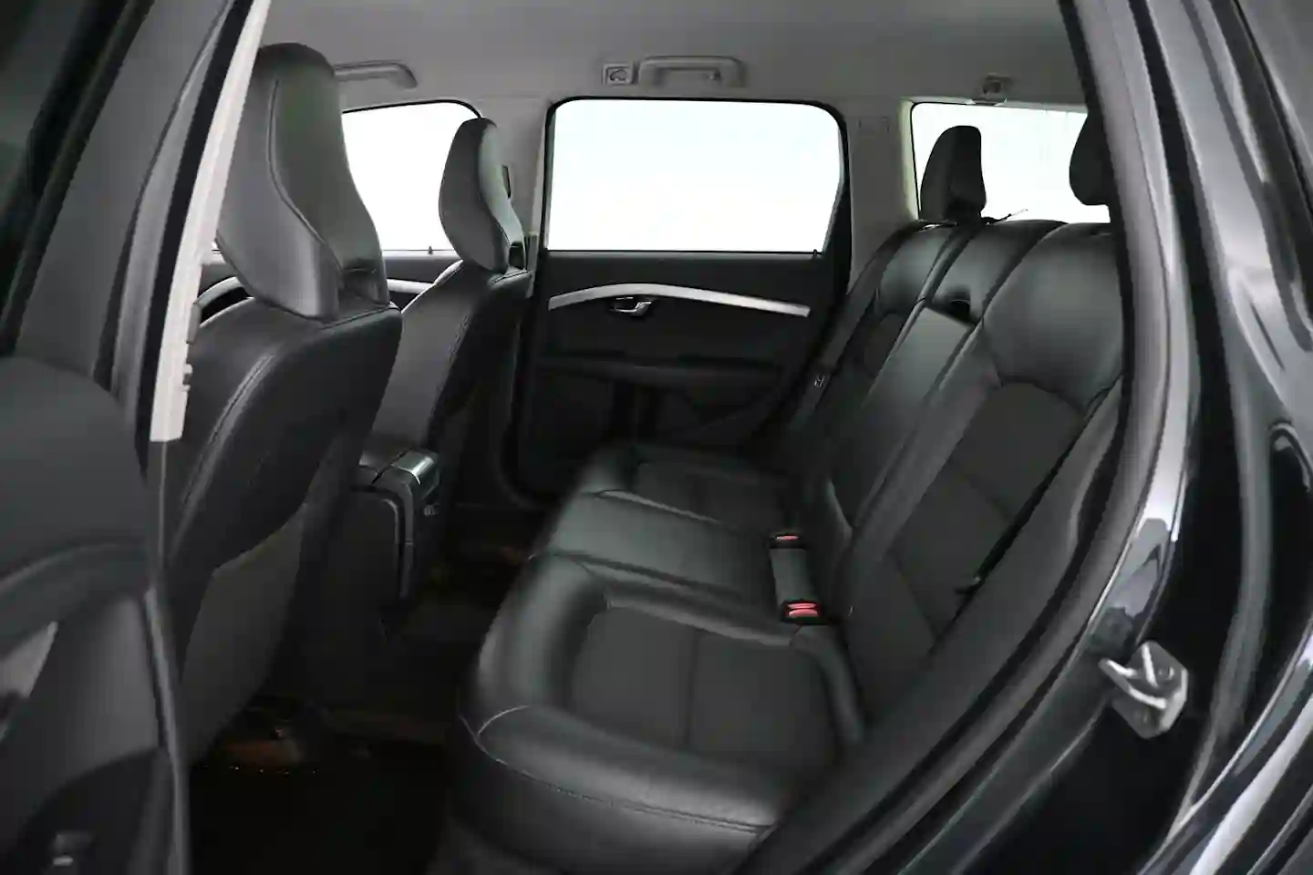Car Image - 4Z9sYFg5yPwA9Q7q0lM0D8