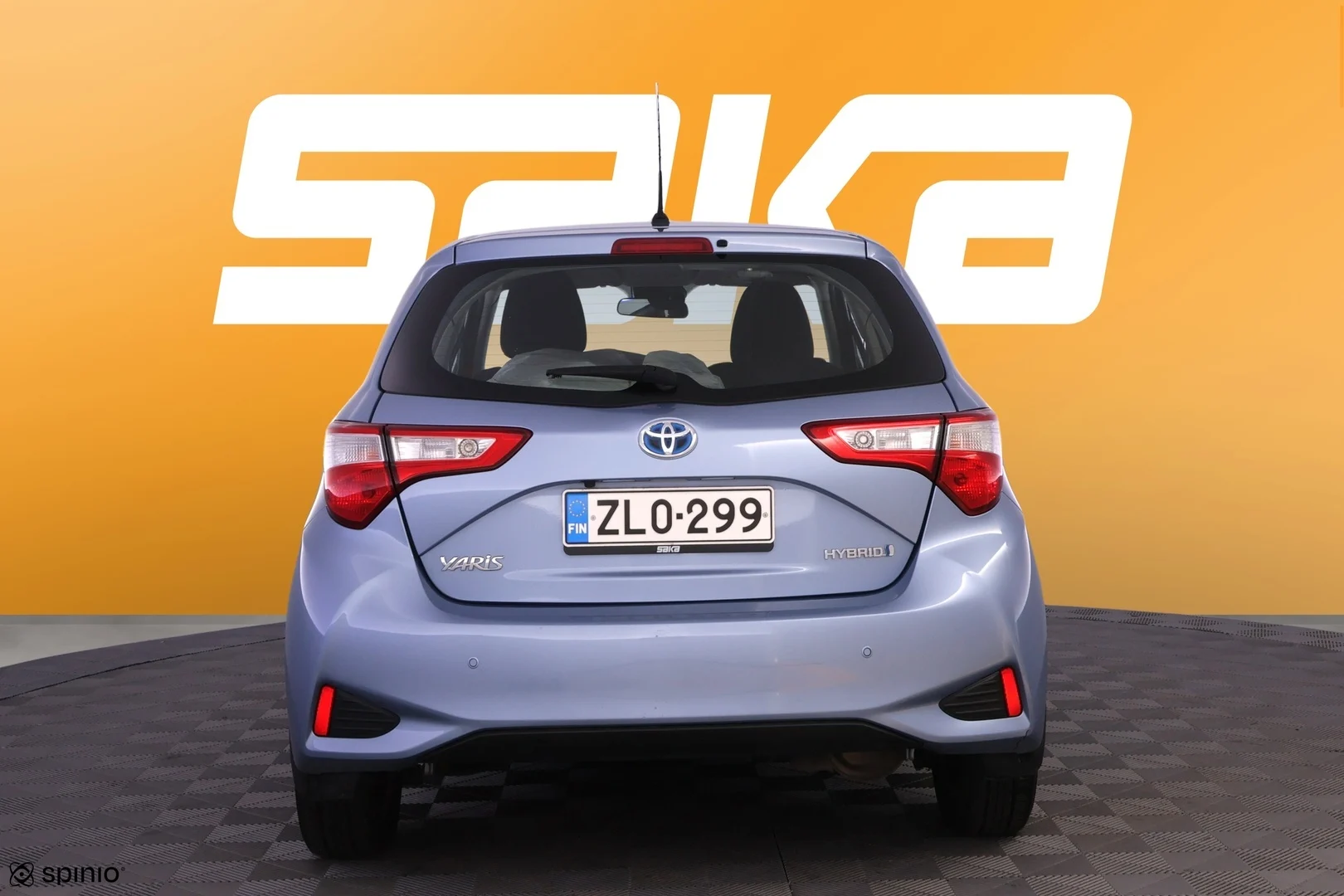 Car Image - 1EBQRO3plQITQhYzzvCASX