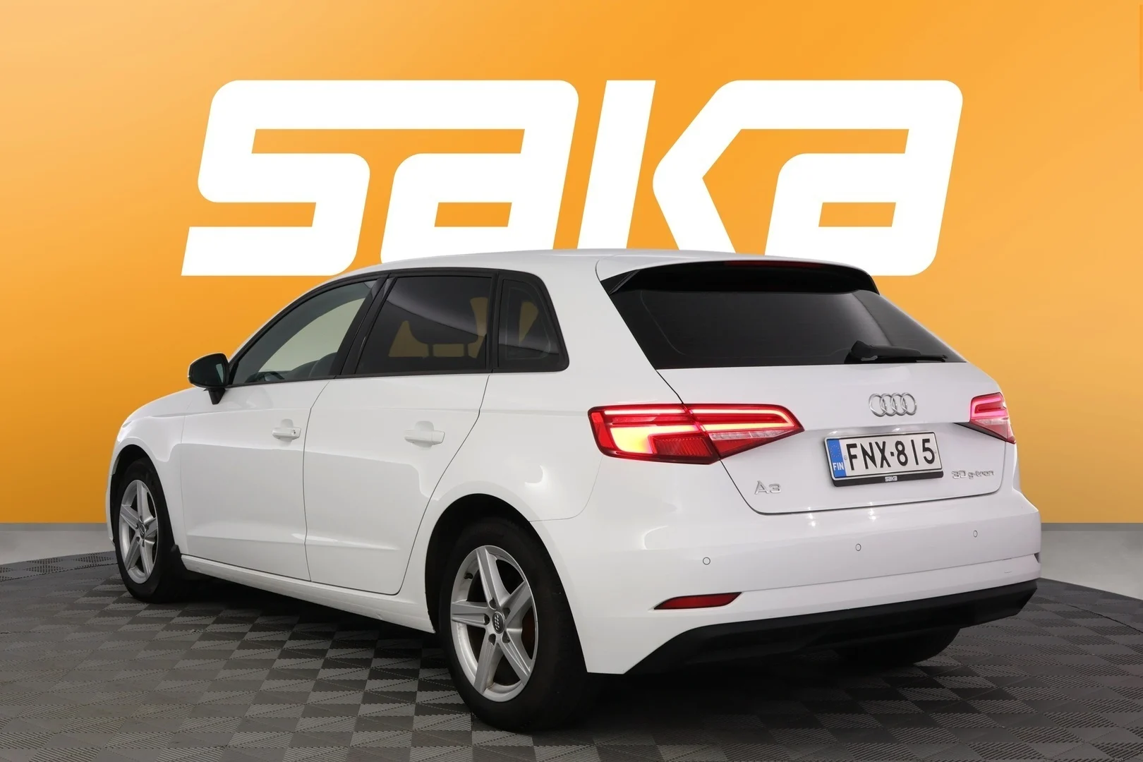 Car Image - 6dUD17fhxewlxWgPSJR2Mg