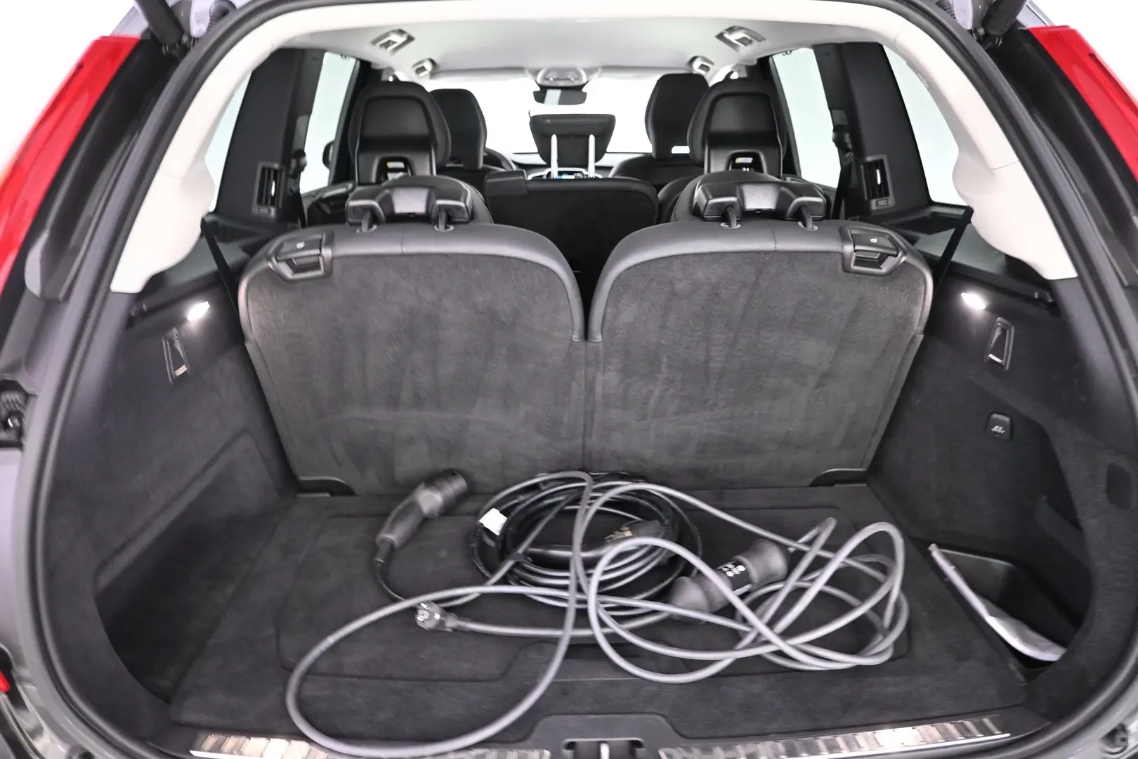 Car Image - 7jcOU7sDStPqsqZXKLF9b4
