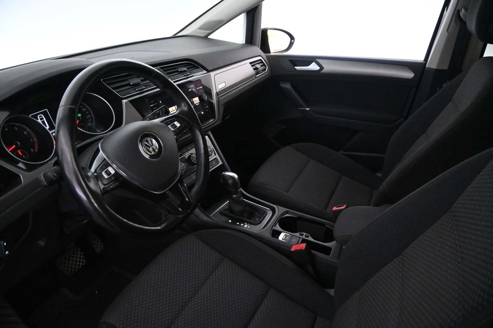 Car Image - 719DEAYxHqkG6FYGygKfeu
