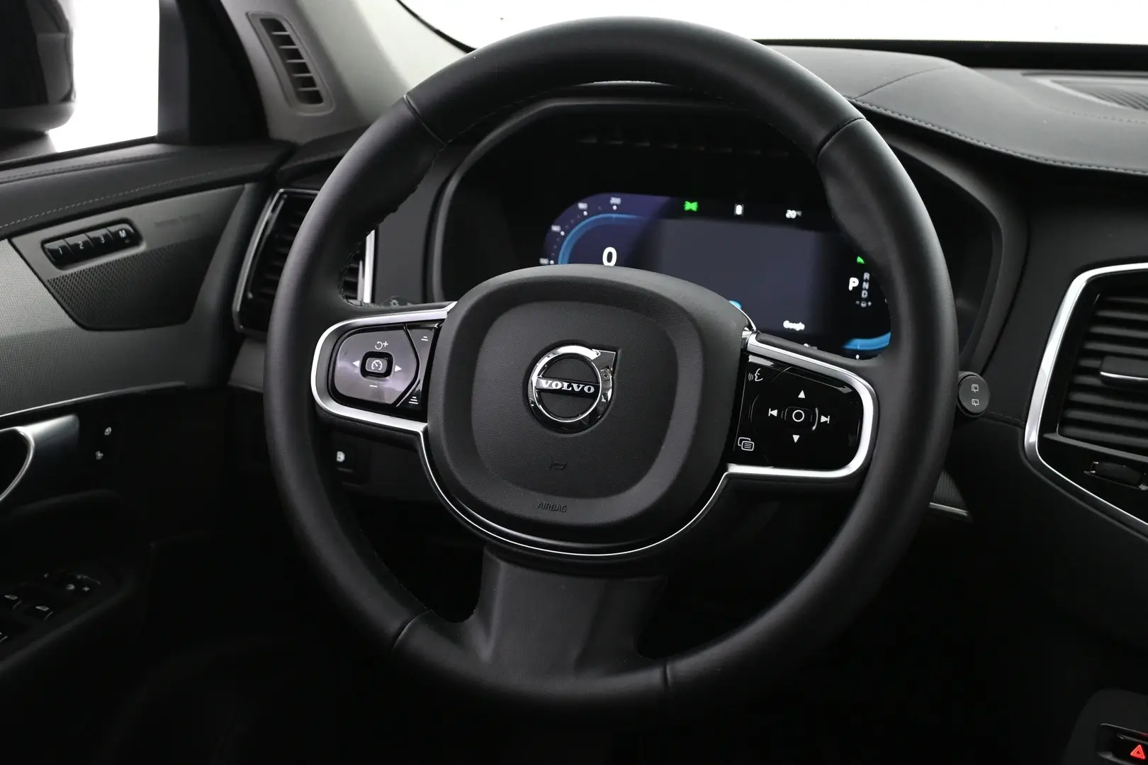 Car Image - 7jcOU7sDStPqsqZXKLF9b4
