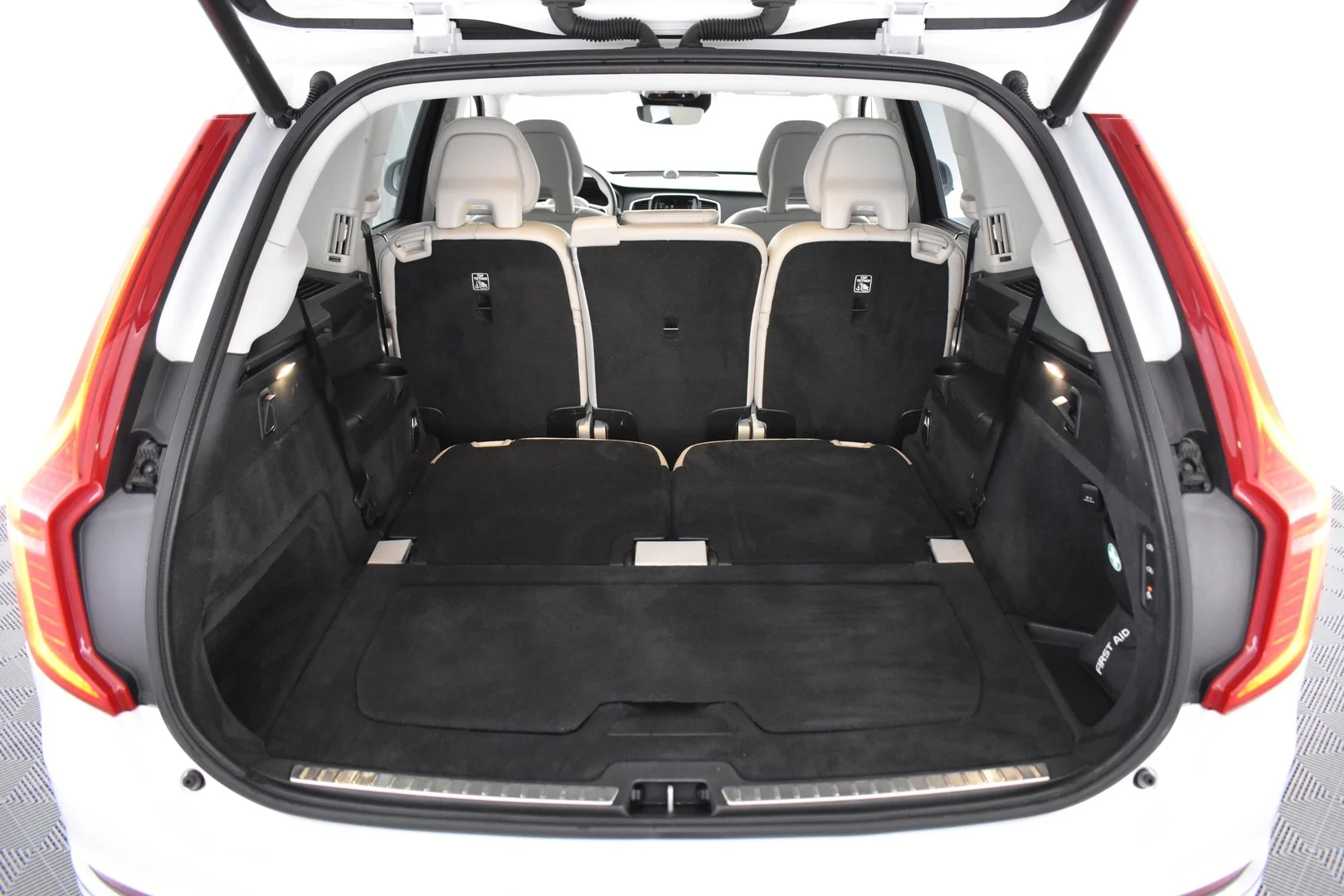 Car Image - 6lDUVlJkRfNjHZC1cp2RIk