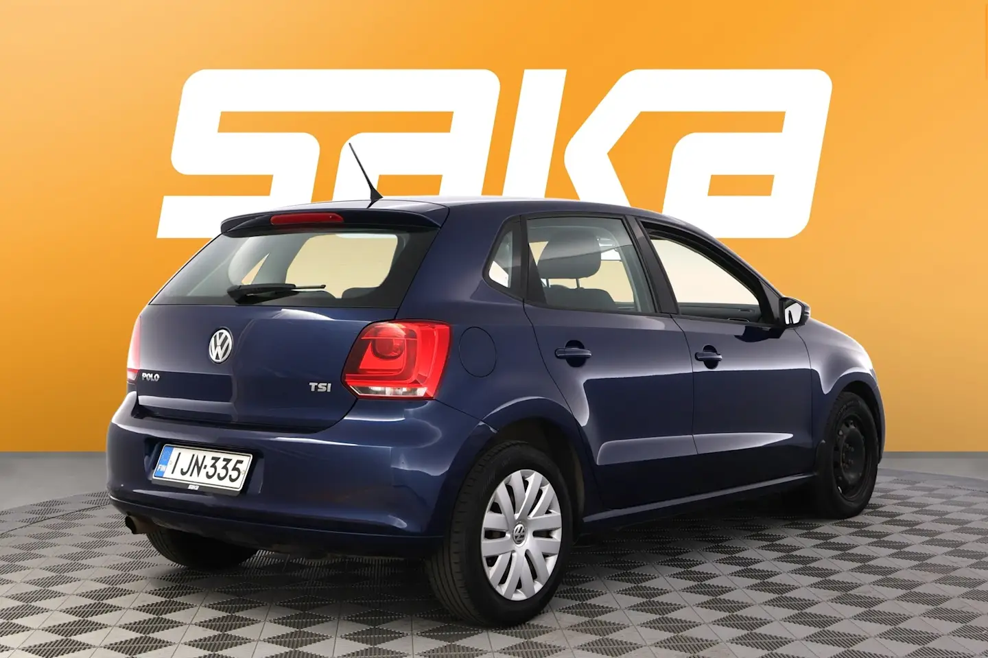 Car Image - s8QPh5m8pkCmLpuR5OpRp