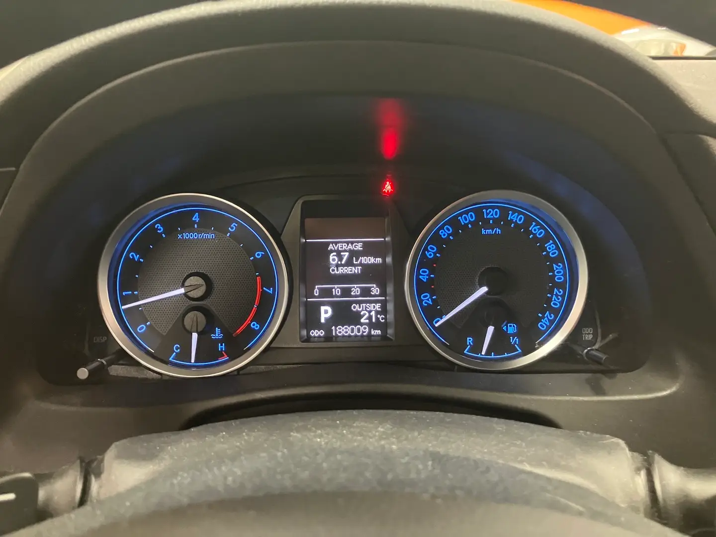 Car Image - 2pzL3Fp15PlvBHNJrLXWDV
