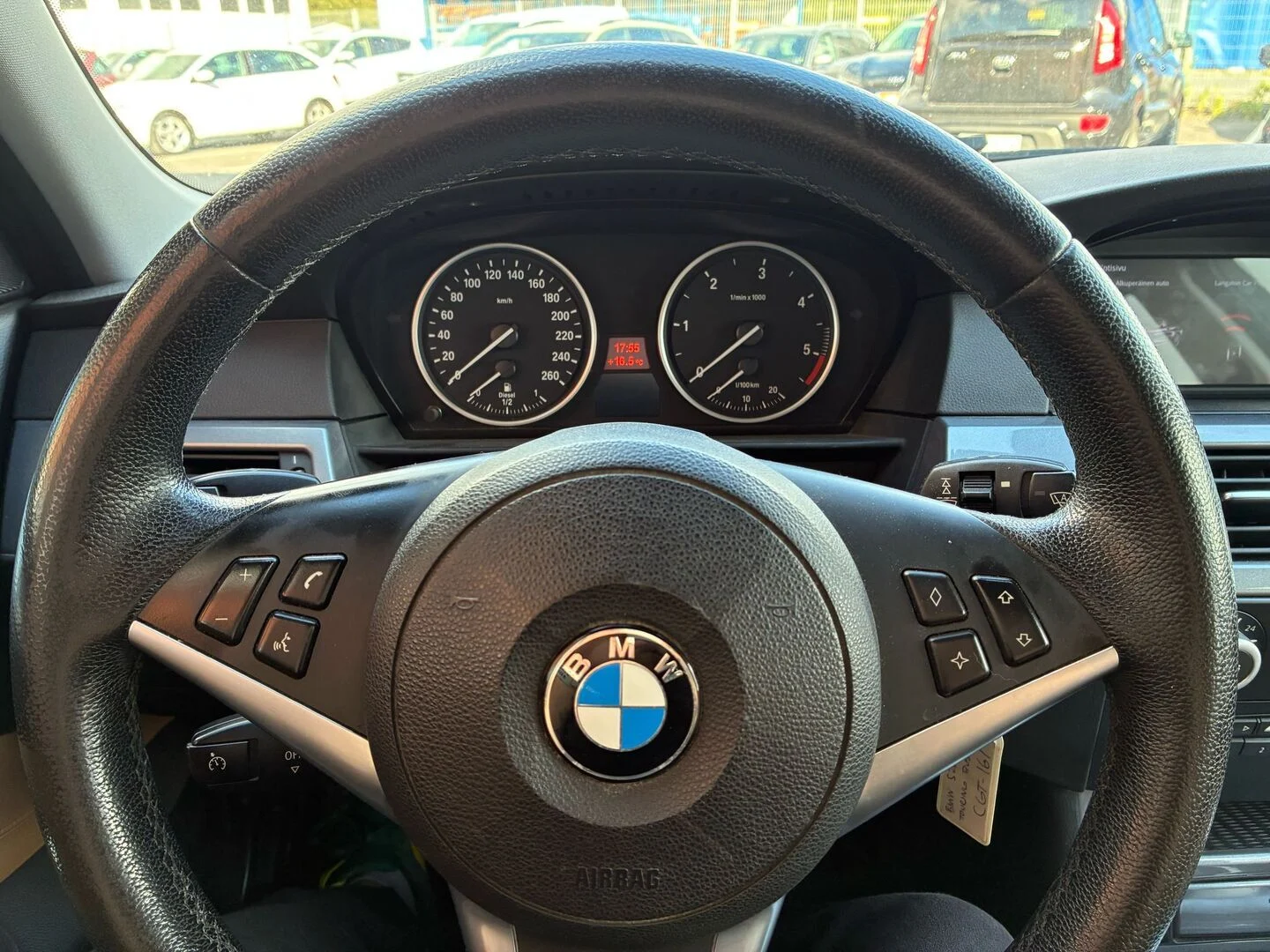 Car Image - 8kTN42r3JTpYHMjQ8x1bT