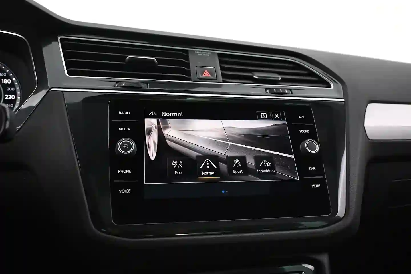 Car Image - 7sNFfPPvEw5ehHgVNhtqXg