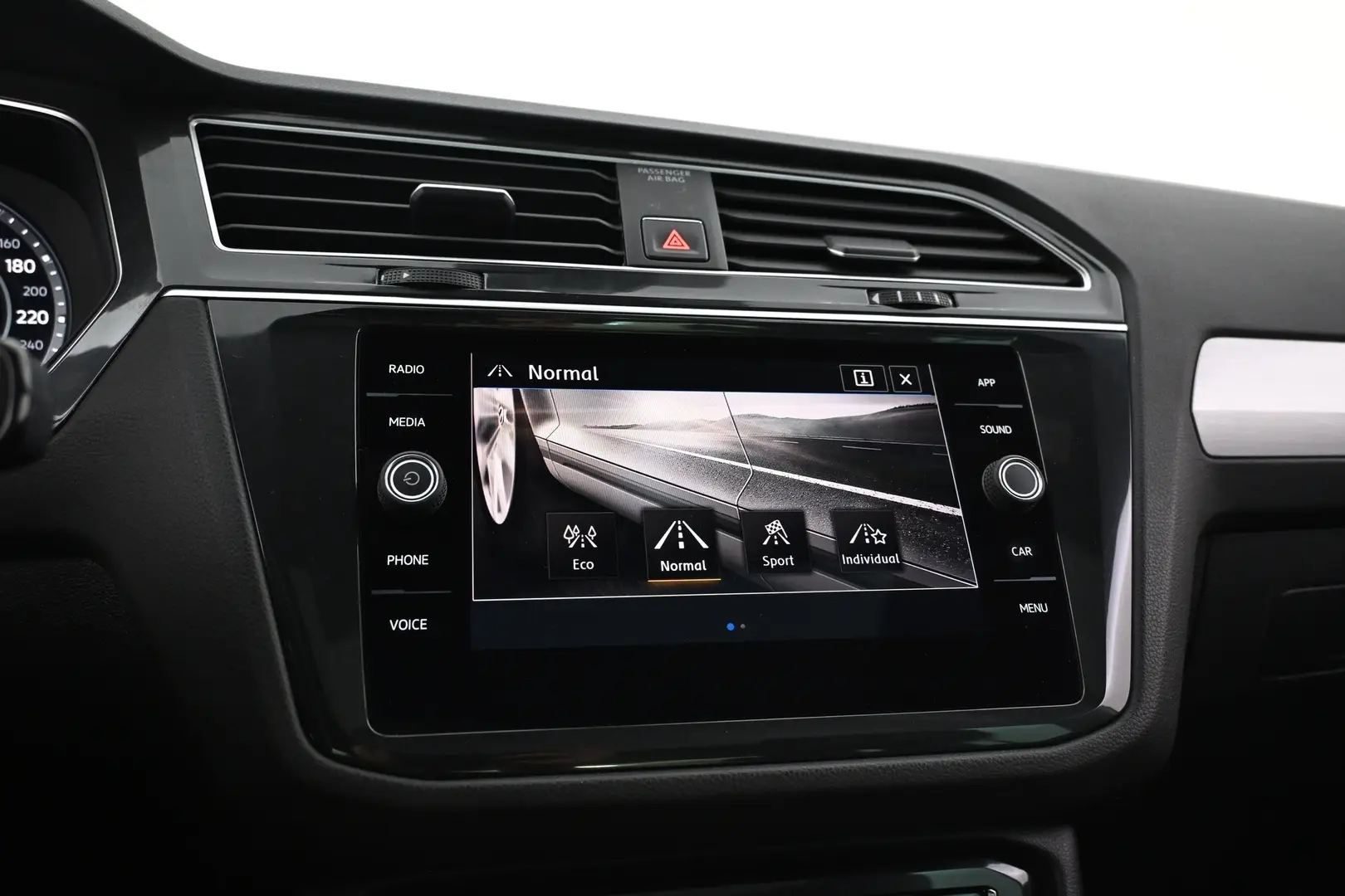 Car Image - 7sNFfPPvEw5ehHgVNhtqXg