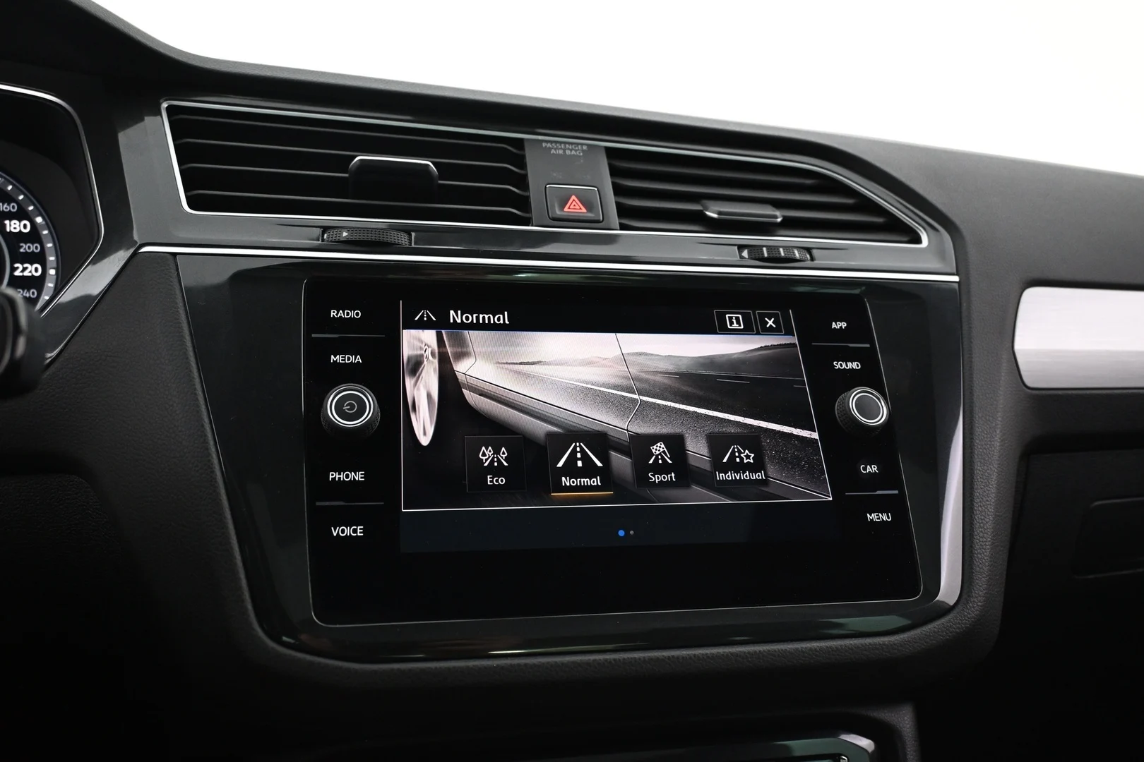 Car Image - 7sNFfPPvEw5ehHgVNhtqXg