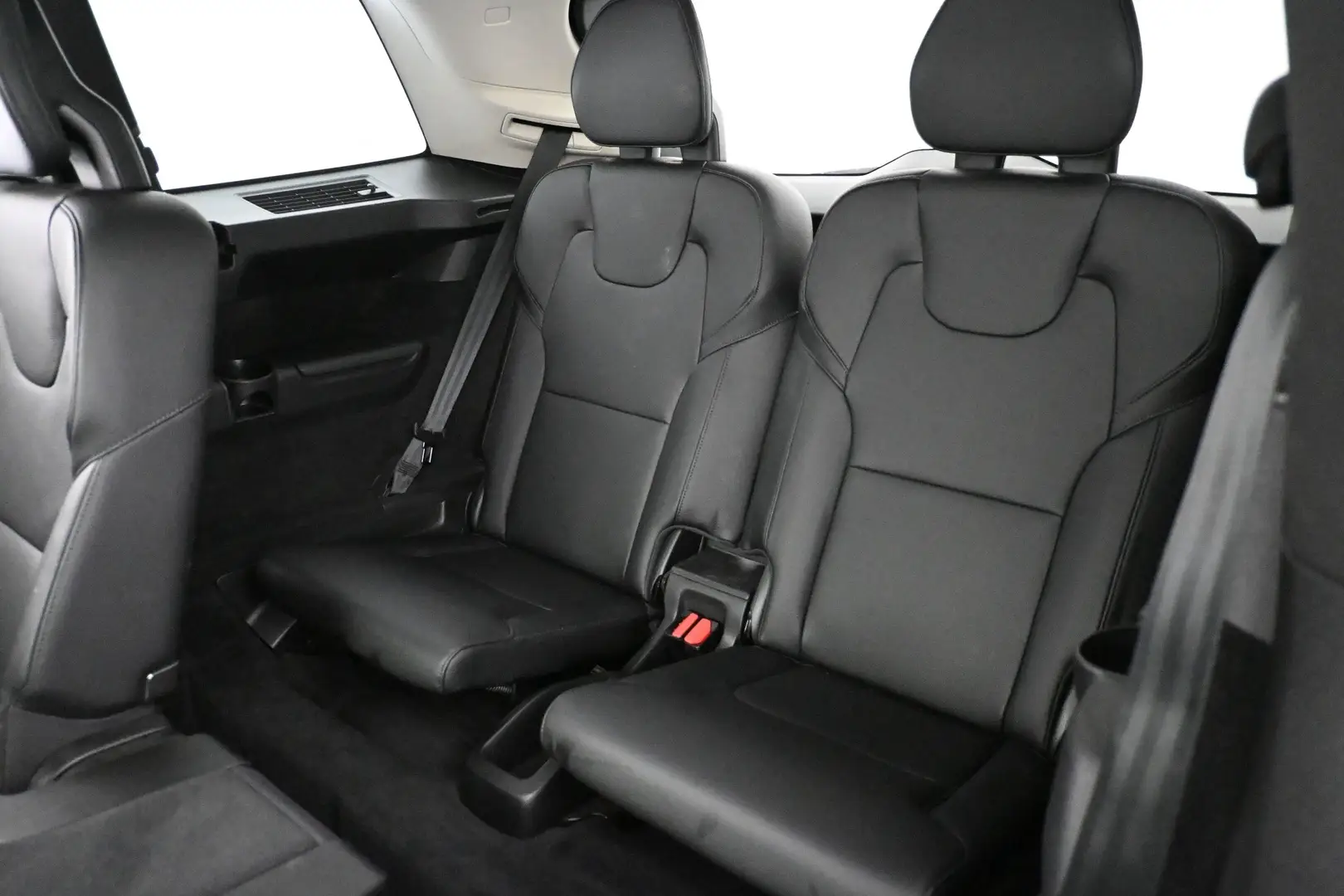 Car Image - 4wW1S9kFIfL4MHzDBegmmj
