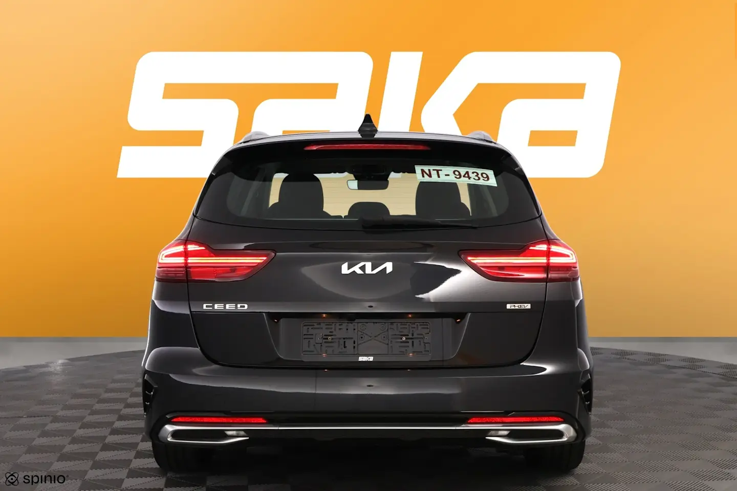 Car Image - 6CXOWXGBLV9FeXclluguZ6