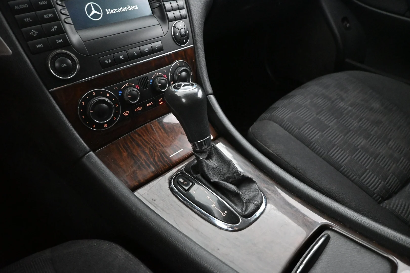 Car Image - 1U5vCePu41BxOPHJZlLajp
