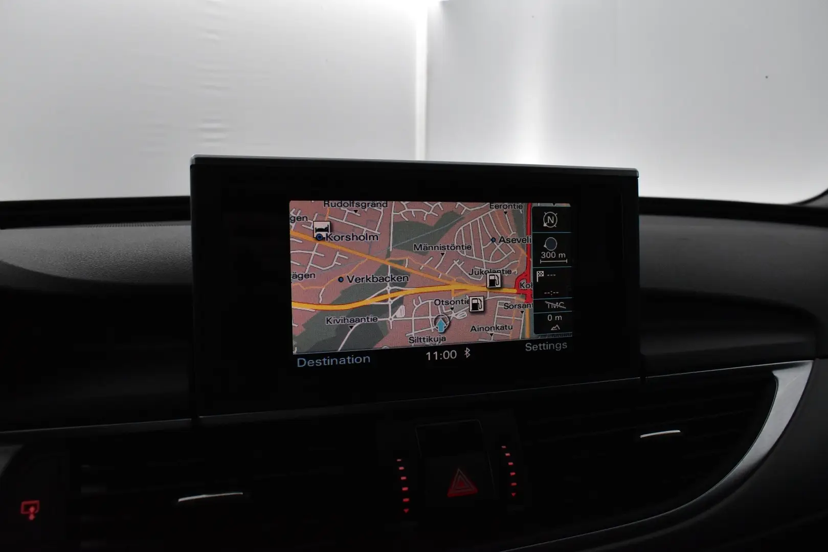 Car Image - s3t8kQRC9e63L09X03sxk
