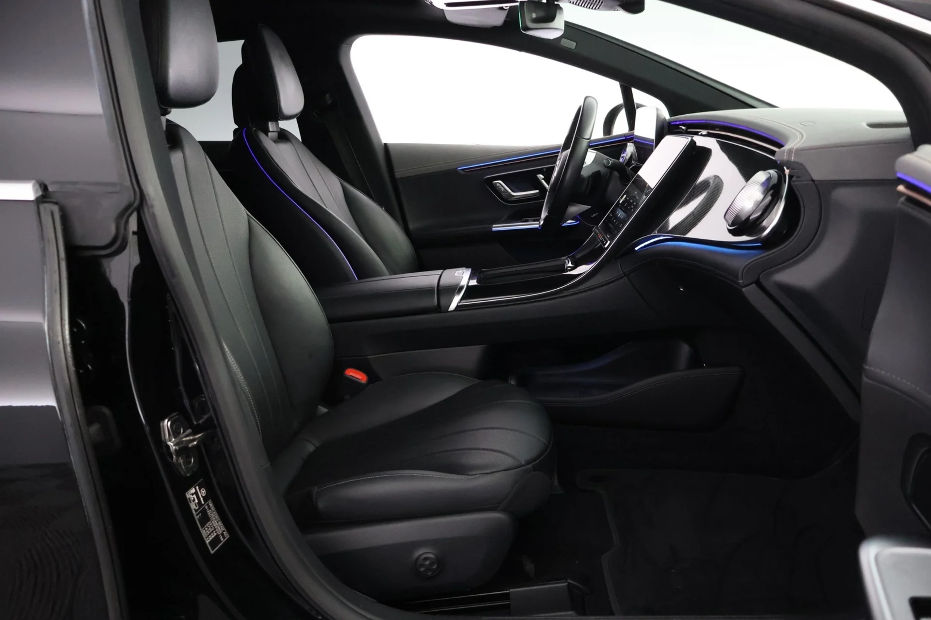 Car Image - 42kXQkk71xfVirX8fMBtYN