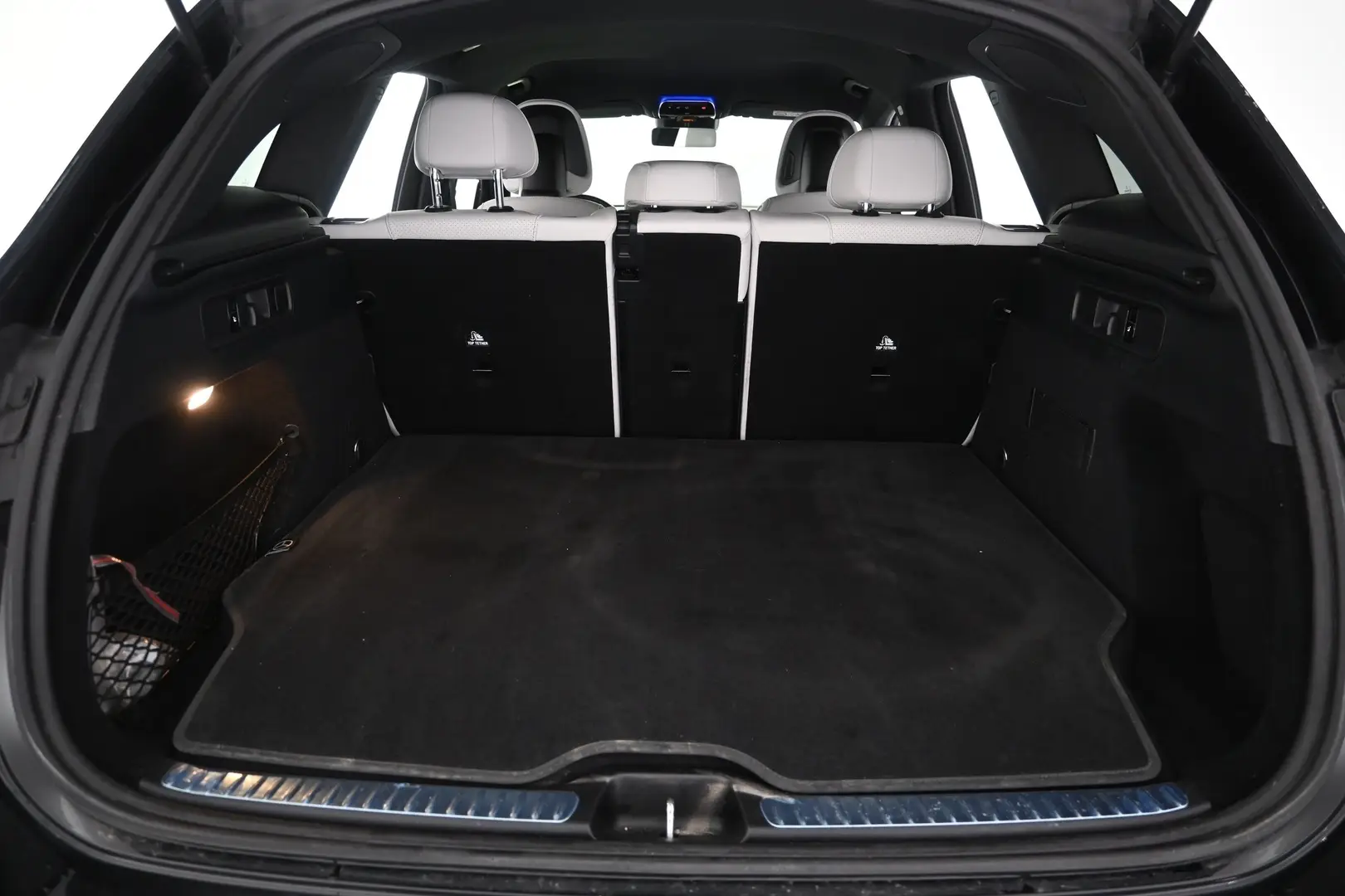 Car Image - 5MjYiR5HuNuoAxjdmQeTFF