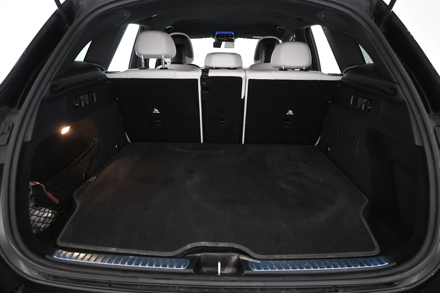 Car Image - 5MjYiR5HuNuoAxjdmQeTFF