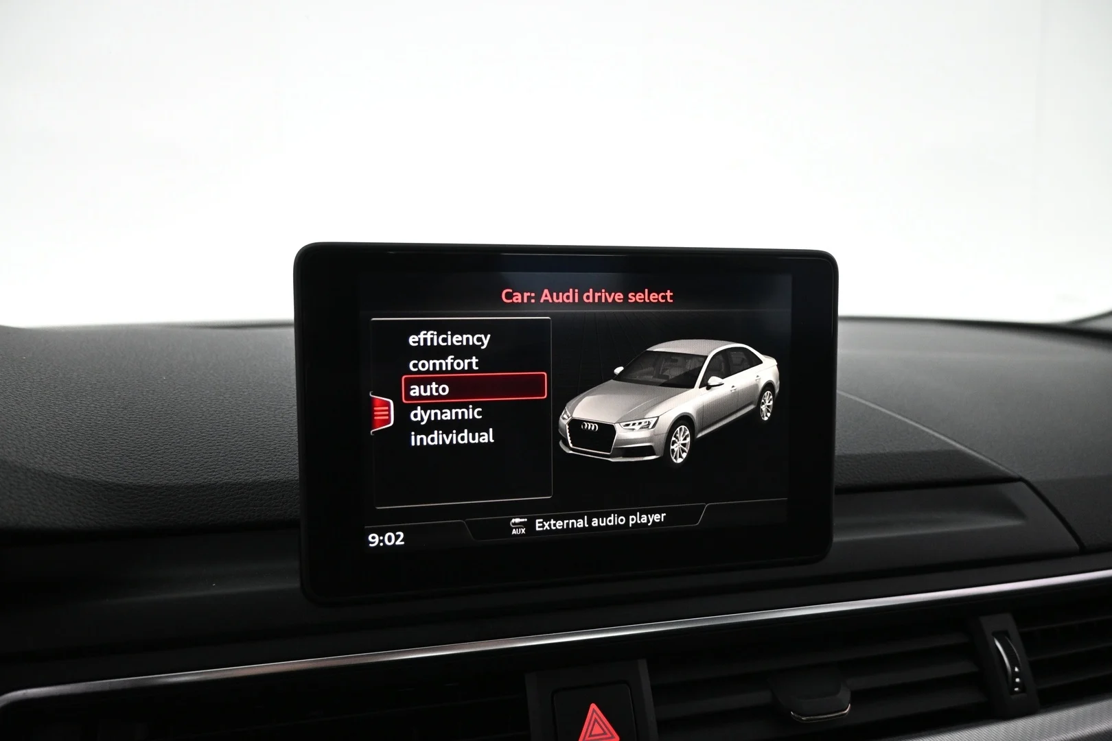 Car Image - 2Jcz7NfsbF37dwvrrnmKpz