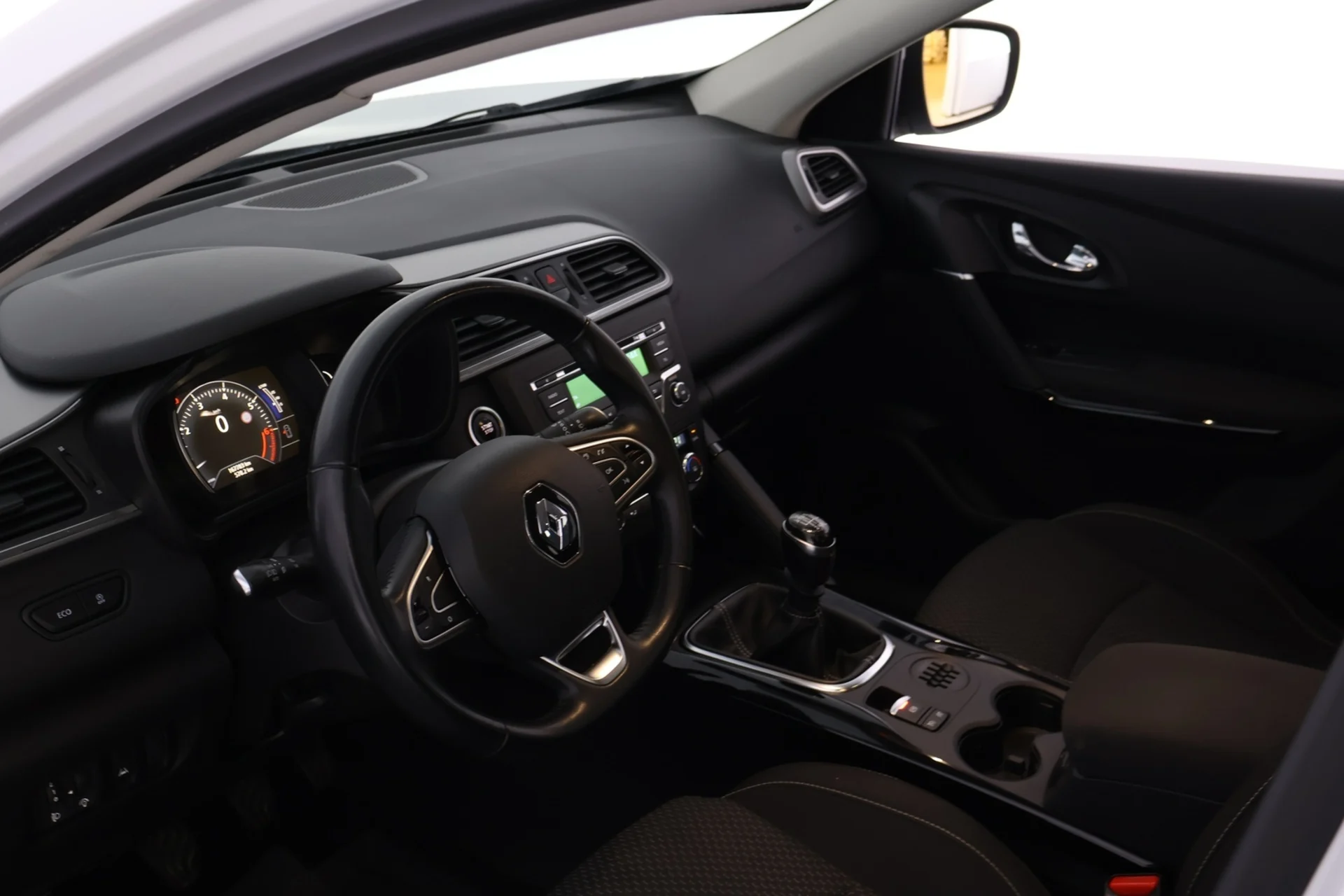 Car Image - 7MscV7TstTqIrfOsj3EJUz