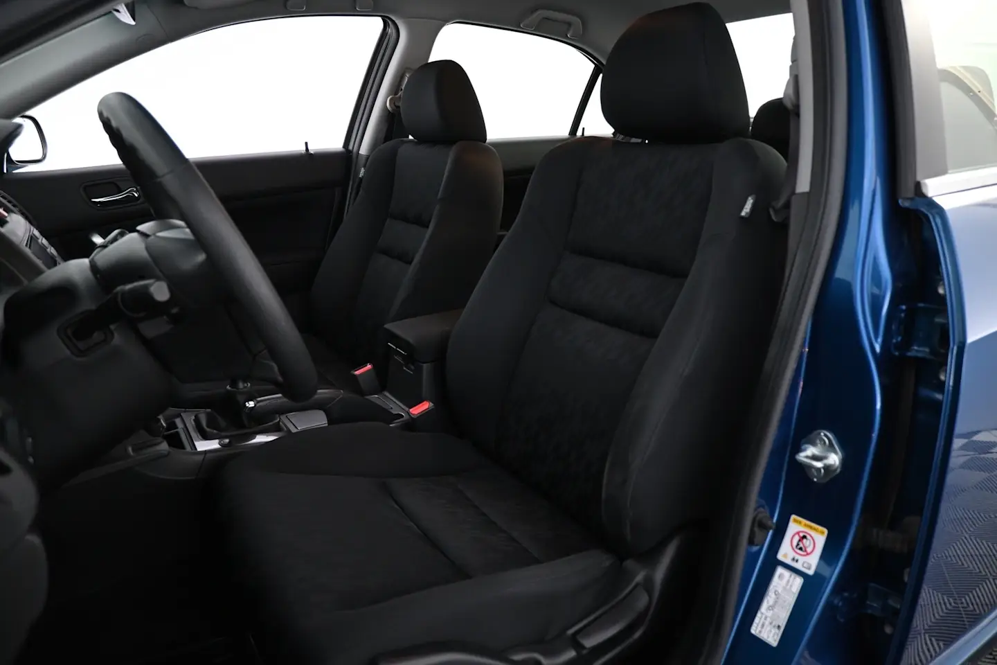 Car Image - 2Nk6nvr1EephMsoVX4Rrmr