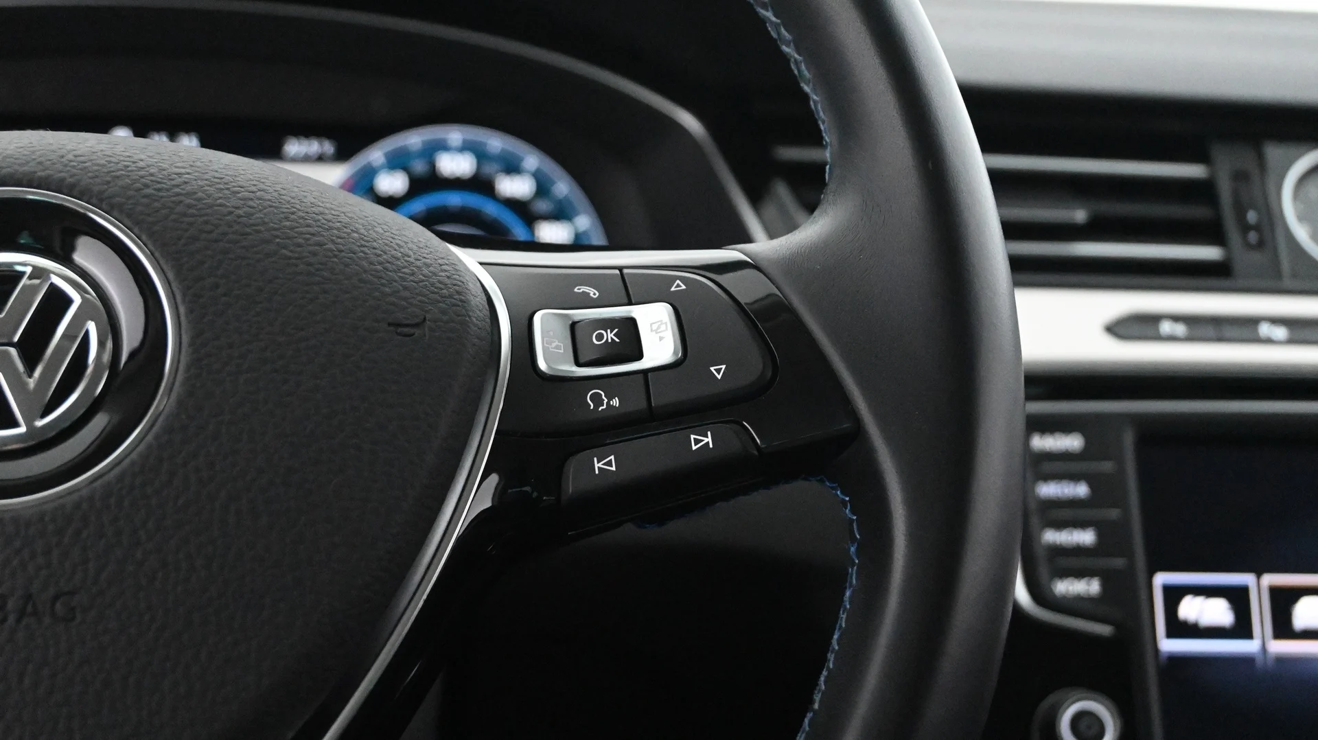 Car Image - 2dHK4f4dJsyOhgE5VV2QF0