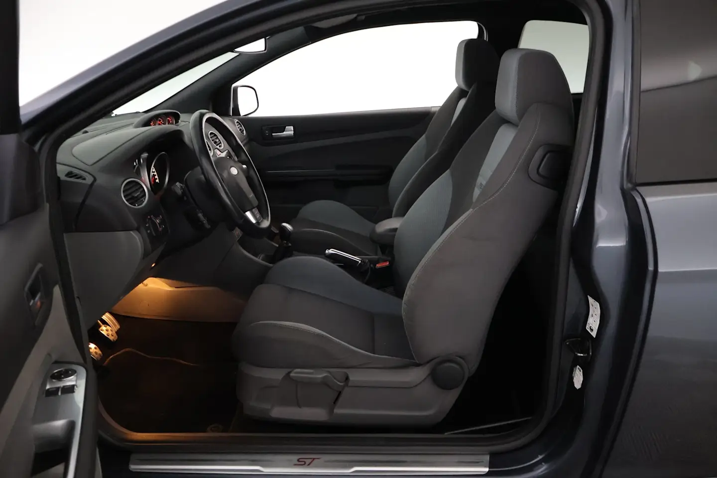 Car Image - 259EJ50uanwc6R2o512net