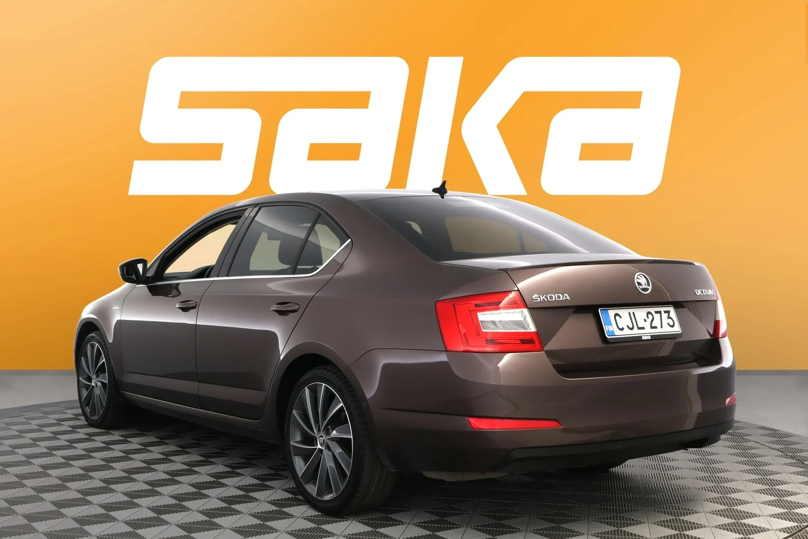 Car Image - 7wYgDlljM4K70Rgk8wYsQM