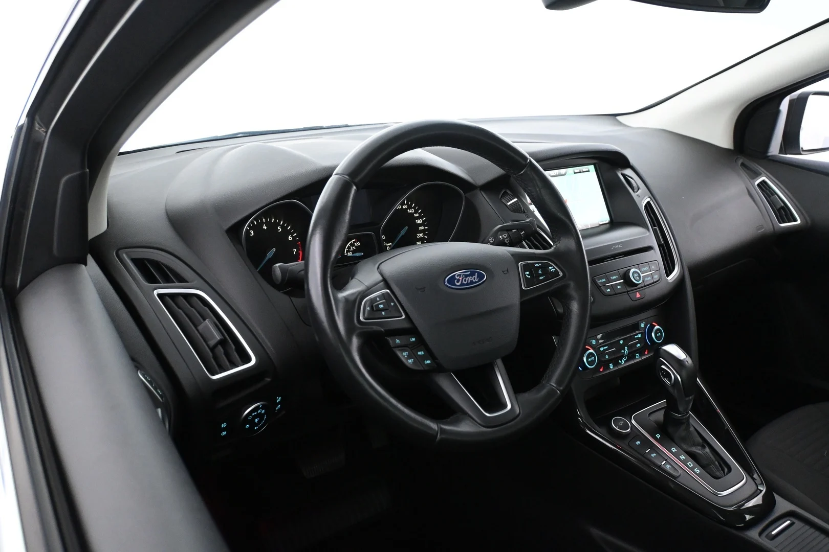Car Image - 4D241PWdt0pzacVQFliRW3