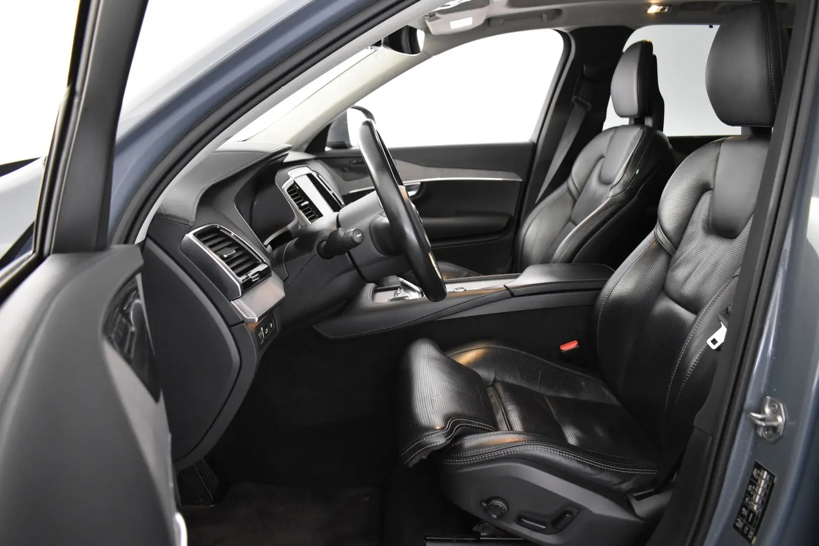 Car Image - 1J3sEf9jaHbTrlRXdY0X1P
