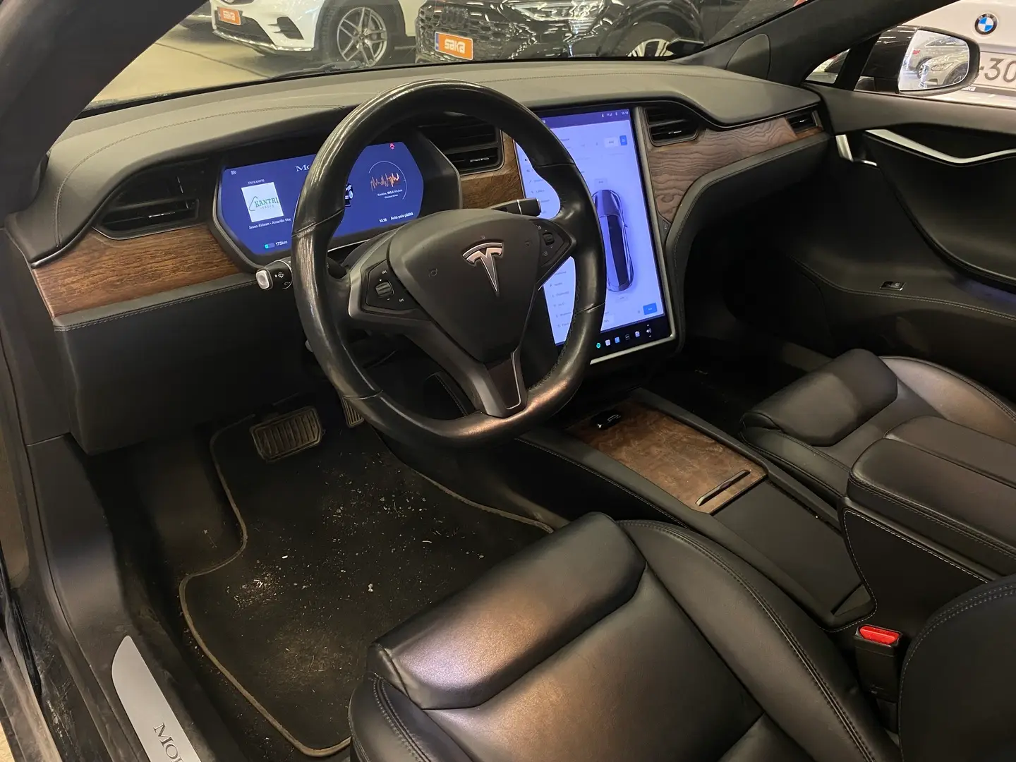 Car Image - 5LjNWqnC8HcoyzKTKqEe6X