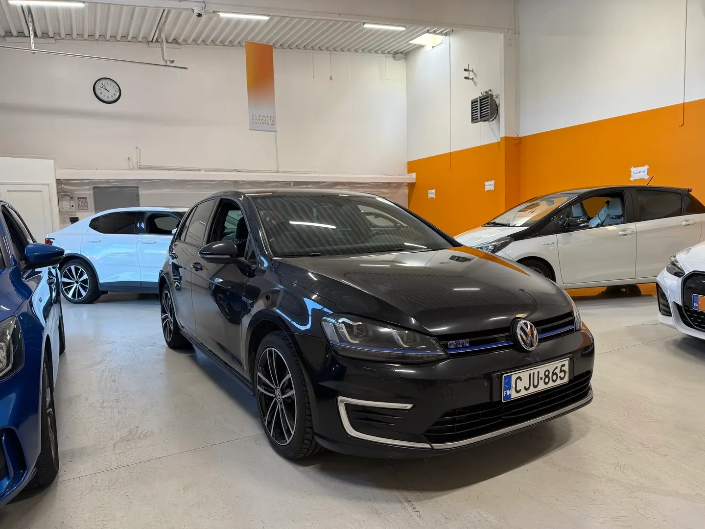 Car Image - 74CP2u5TMS9qwrkX1Zwg9m